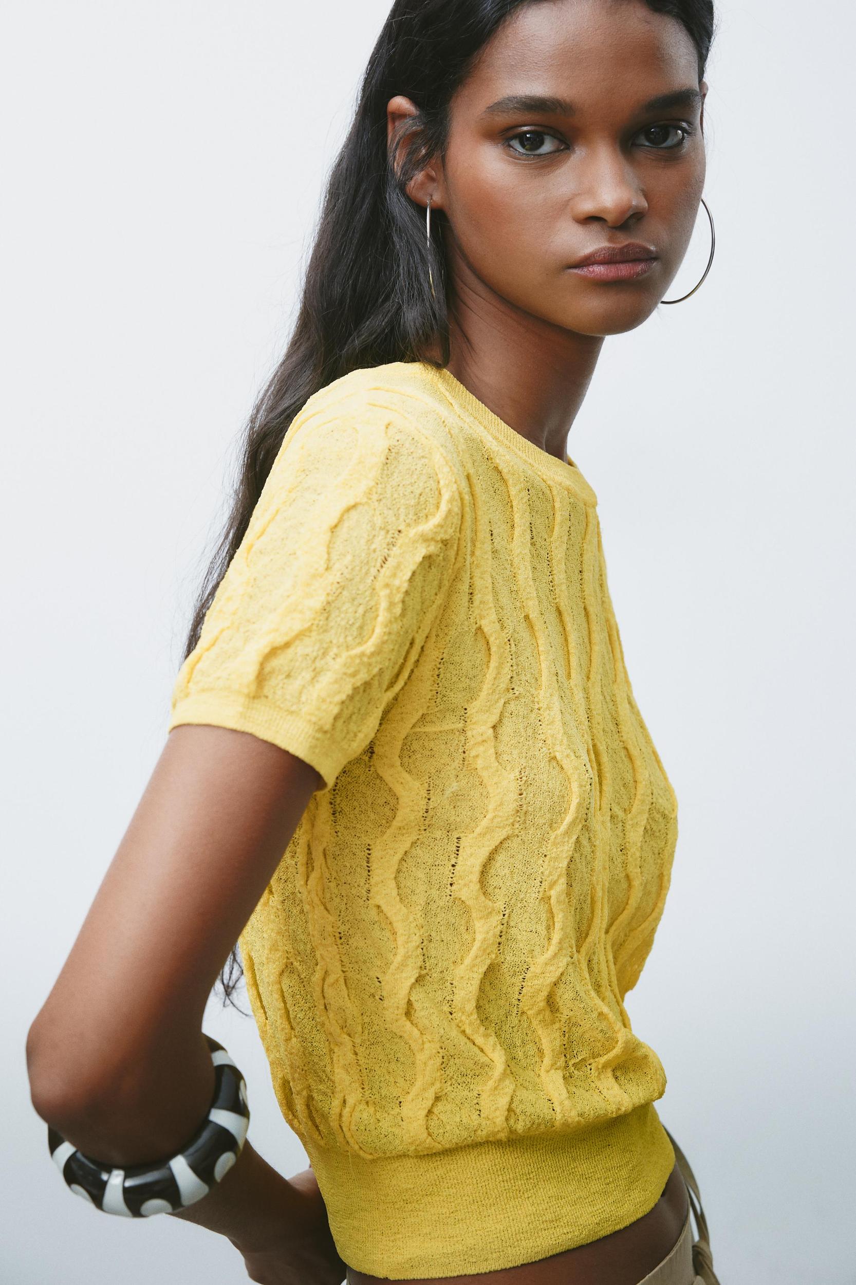 TEXTURED KNIT TOP Product Image