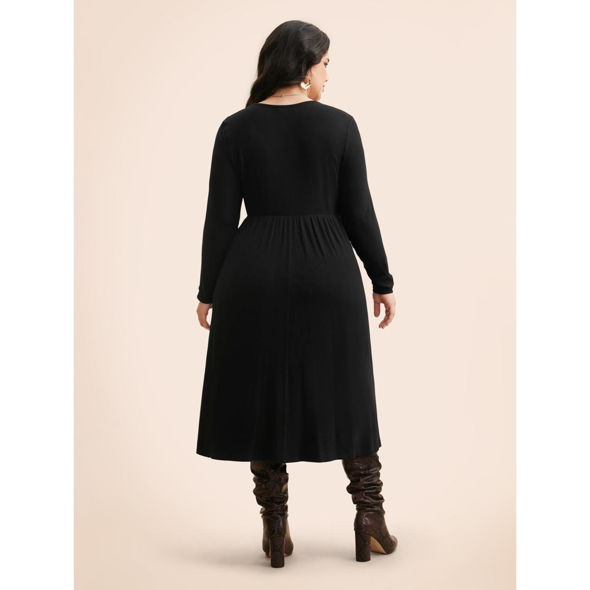 Plus Size Solid Pit Strip Cut Out Dress Black Women Elegant Texture V-neck Long Sleeve Curvy BloomChic 30/6X Product Image