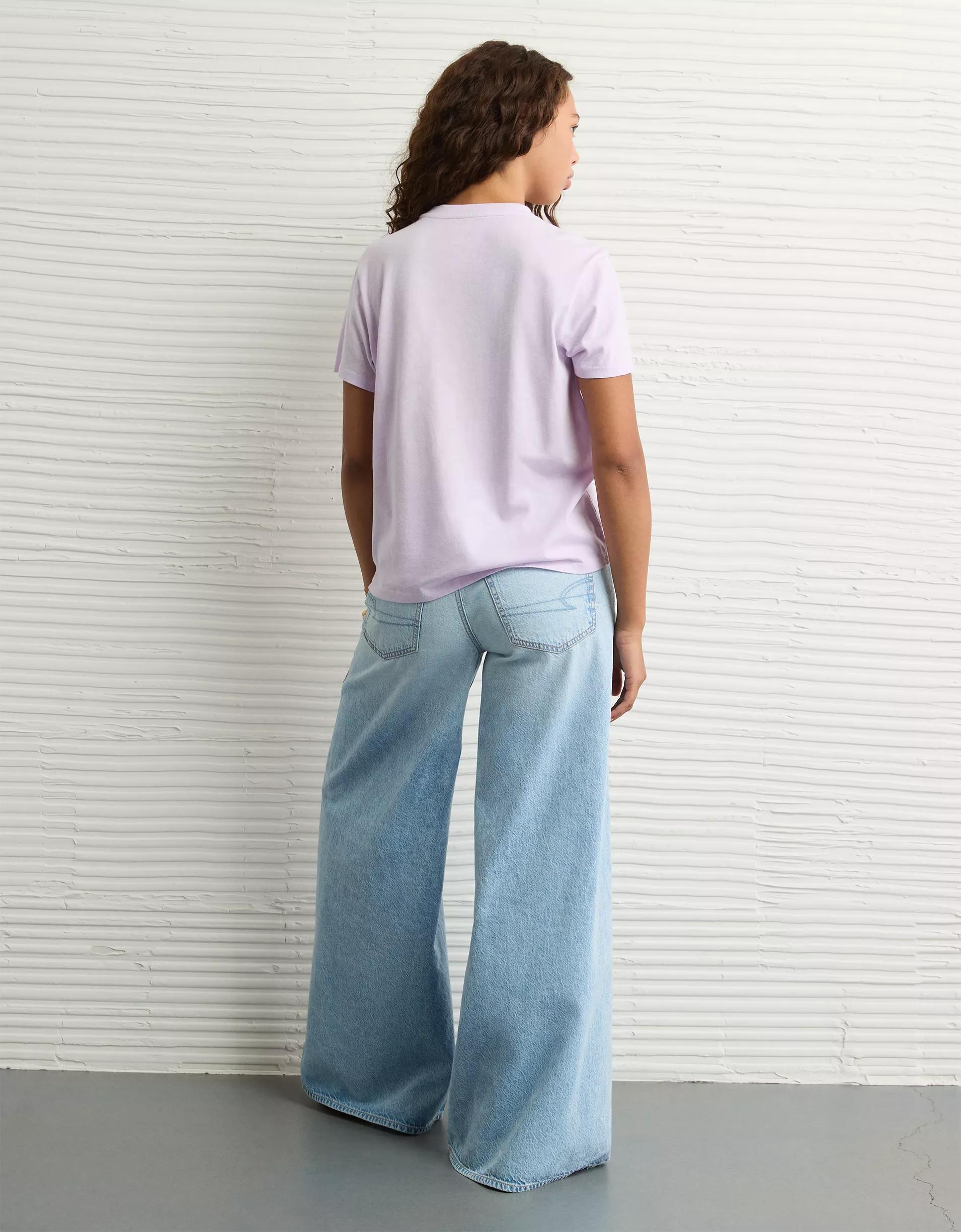 AE Classic T-Shirt Product Image