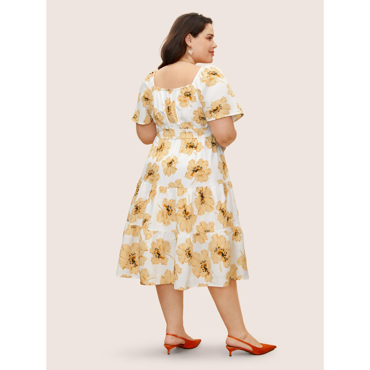 Plus Size Square Neck Floral Raglan Sleeve Belted Dress Yellow Women Elegant Belted Square Neck Short sleeve Curvy BloomChic 14-16/1X Product Image