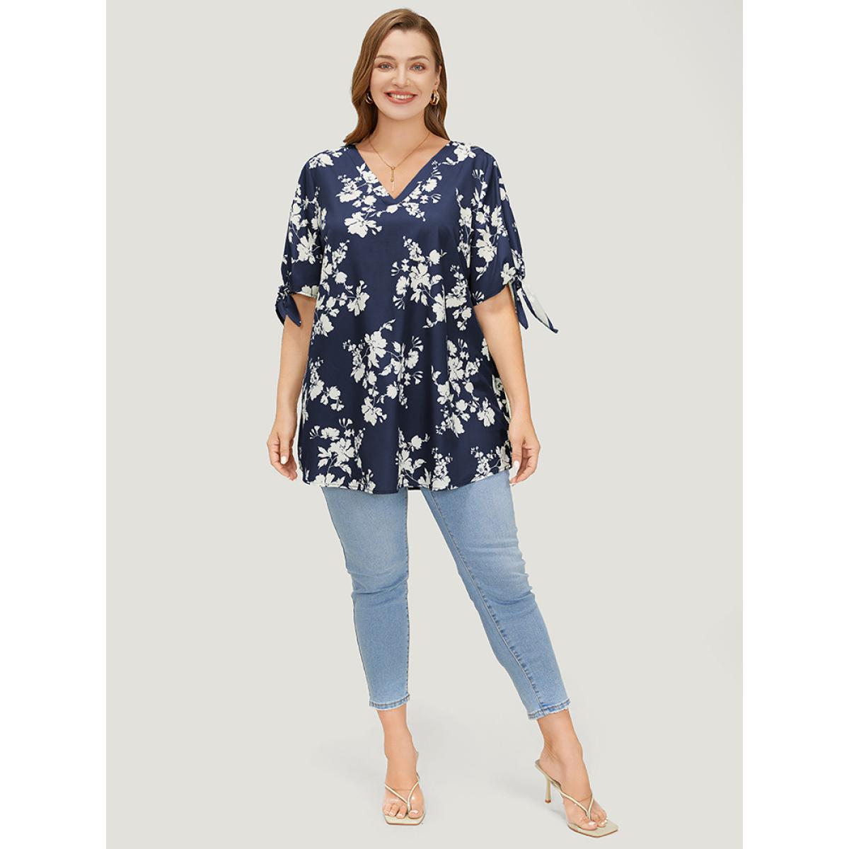 Plus Size Indigo Floral Knot Sleeve V Neck Blouse Women Elegant Short sleeve V-neck Dailywear Blouses BloomChic 18-20/2X Product Image