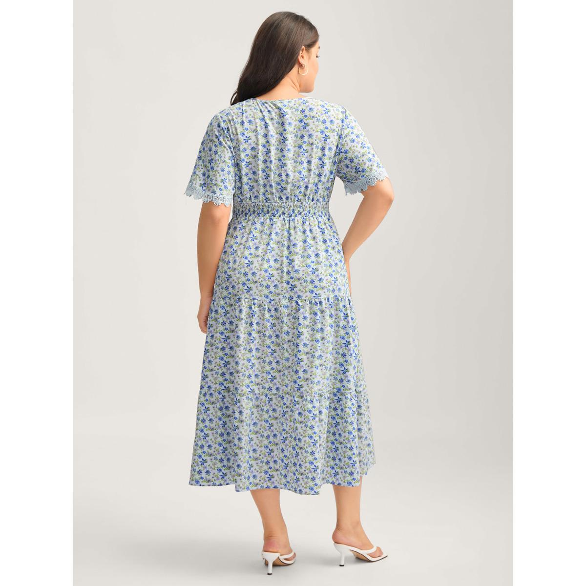 Plus Size Floral Print Lace Tiered Midi Dress LightBlue Women V-neck Short sleeve Curvy BloomChic 22-24/3X Product Image