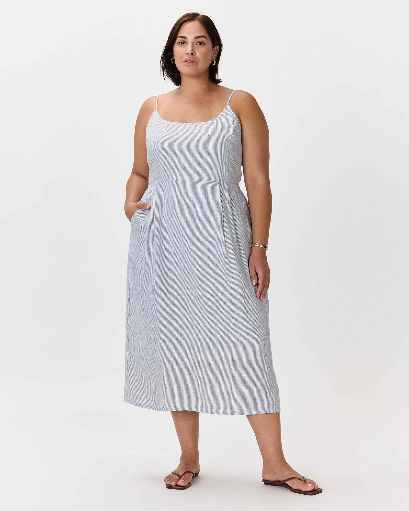 Quince | Women's 100% European Linen Scoop Neck Midi Dress Product Image