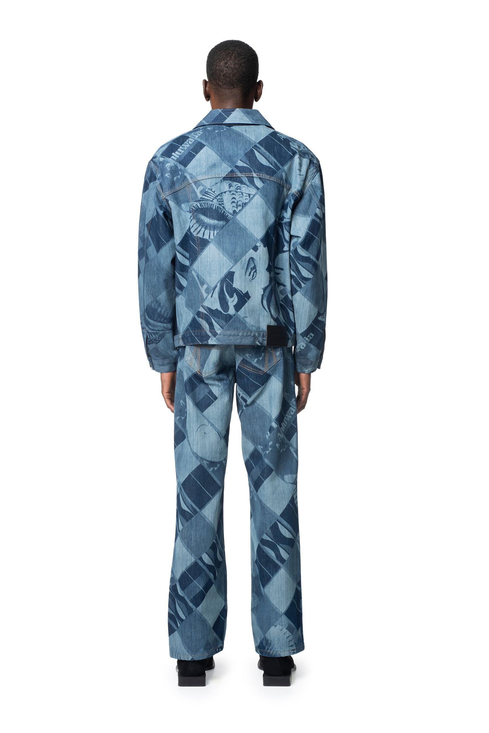 Signature Low Rise Jeans SS24 Female Product Image