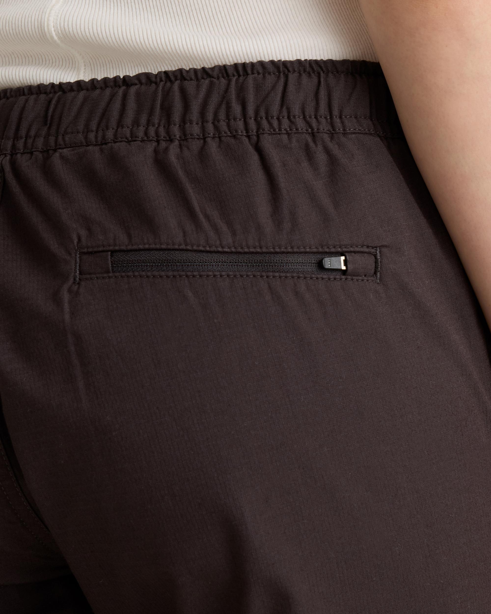 Quince | Women's Organic Stretch Ripstop Straight Pants Size XS, Cotton Product Image