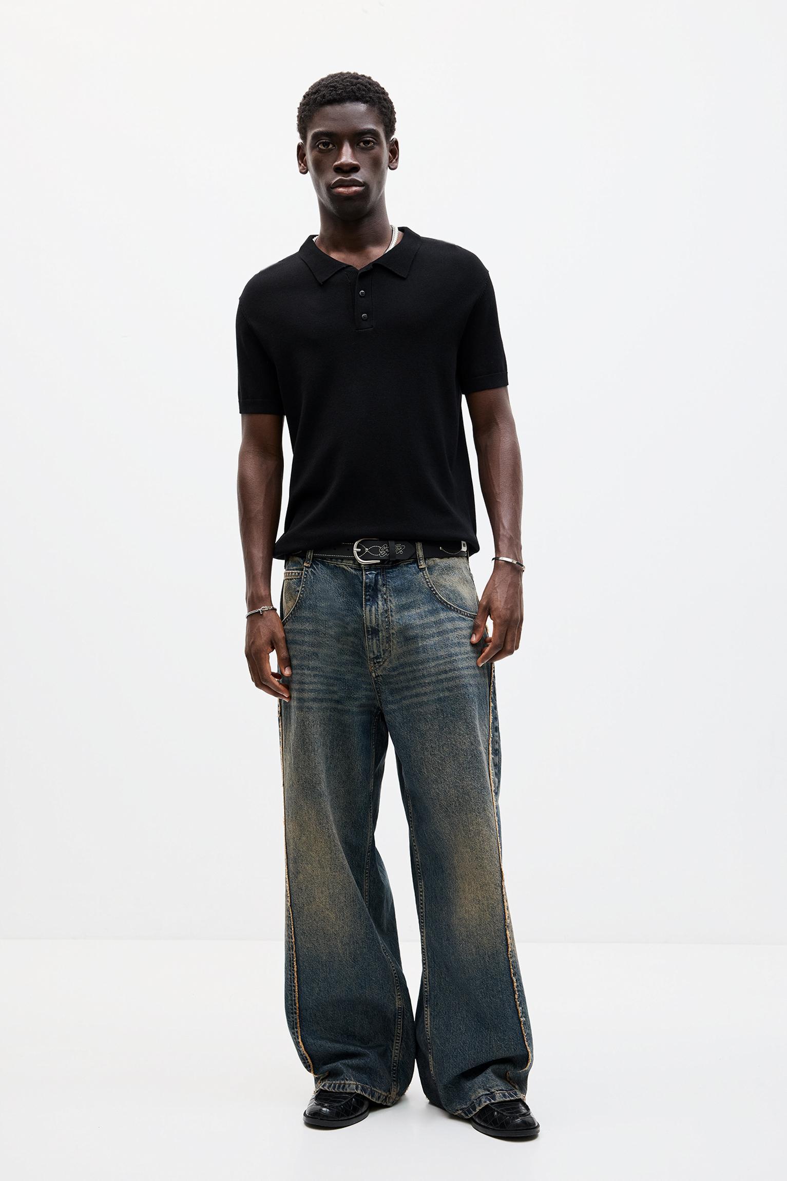 Short sleeve knit polo shirt Product Image