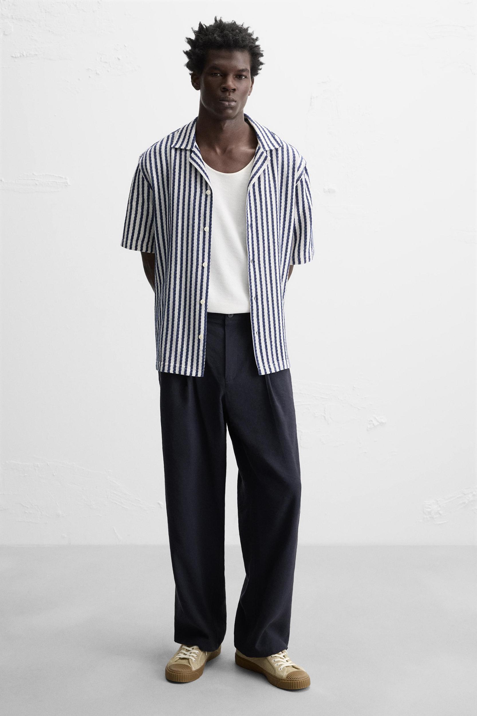 CONTRAST LEATHER SNEAKERS Product Image