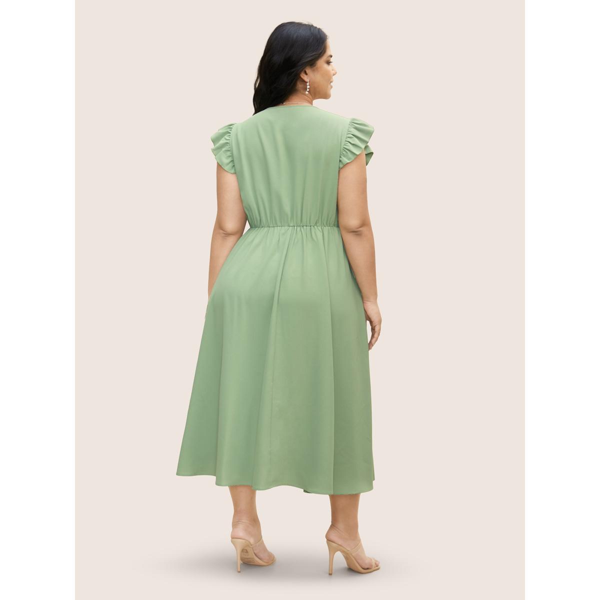 Plus Size Synthetic Texture Ruffle Cap Sleeve Dress Palemauve Women Elegant Texture V-neck Cap Sleeve Curvy BloomChic 28/5X Product Image