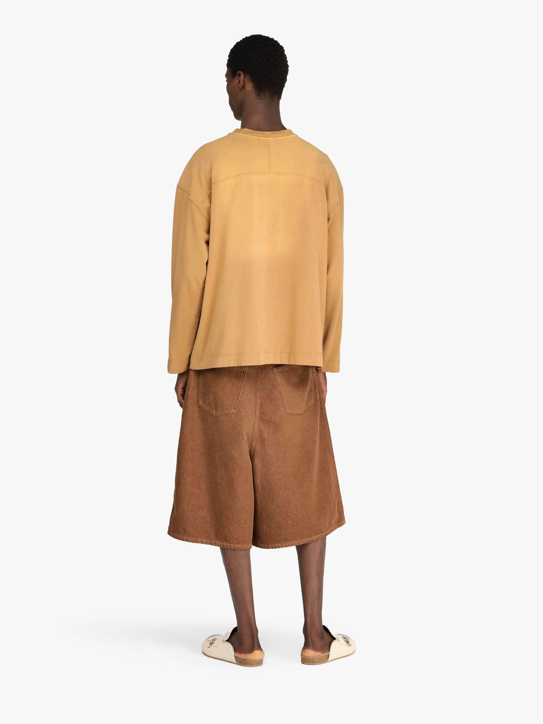 GARMENT DYED LONG SLEEVE T-SHIRT Product Image