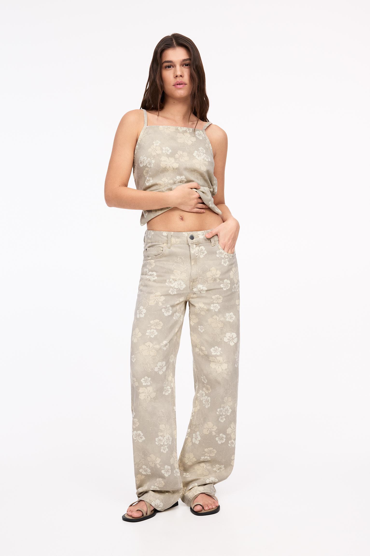 Straight-leg floral jeans Product Image