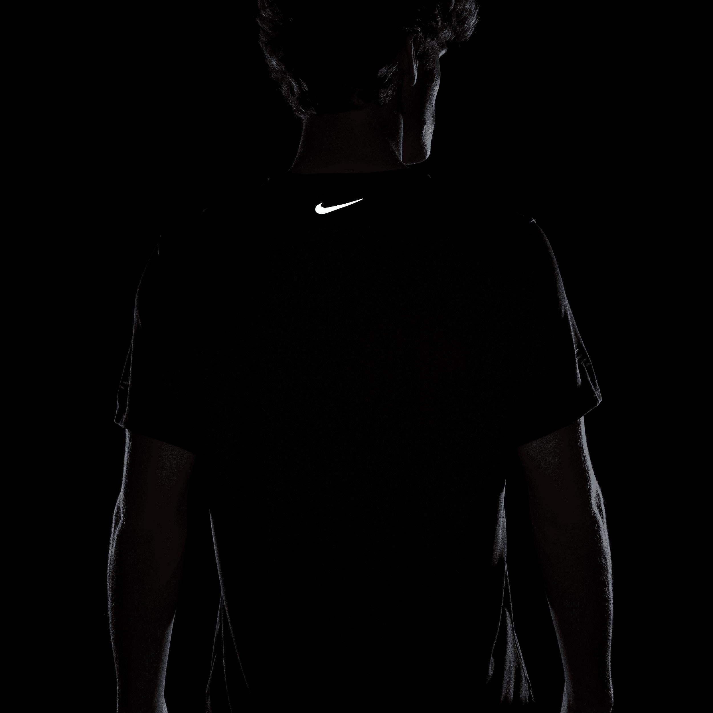 Nike Miler Flash Men's Dri-FIT UV Short-Sleeve Running Top Product Image