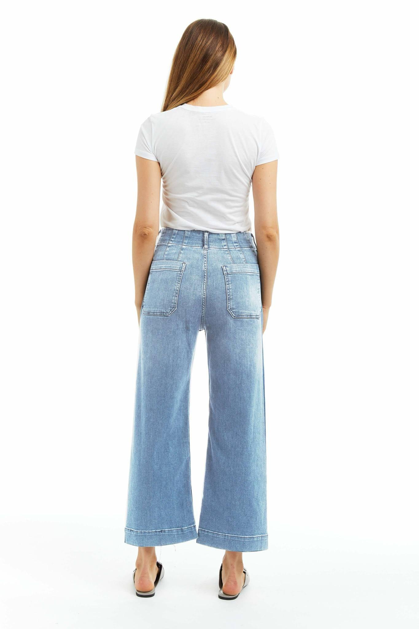 Tractr Denim Charleston Patch Pocket Crop Jean Product Image