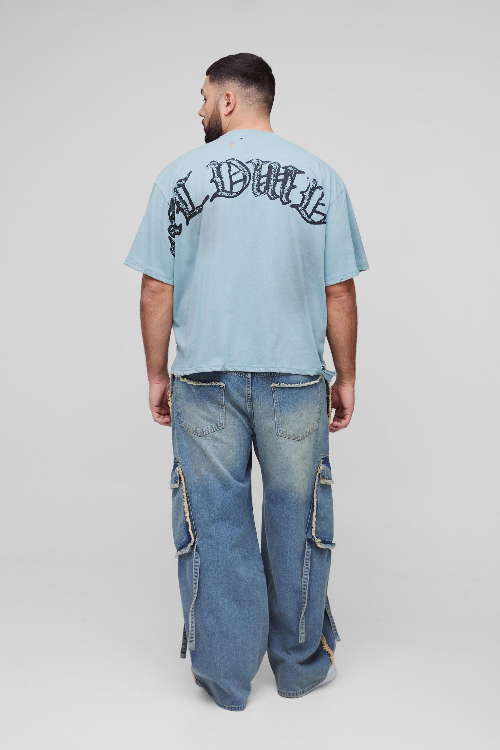 Plus Fray Seam Slanted Cargo Pocket Relaxed Fit Jeans | boohooMAN USA Product Image