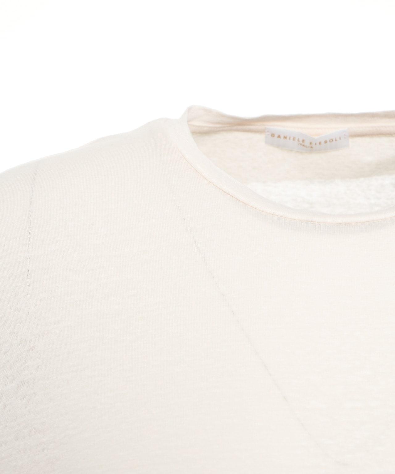 Linen t-shirt Product Image