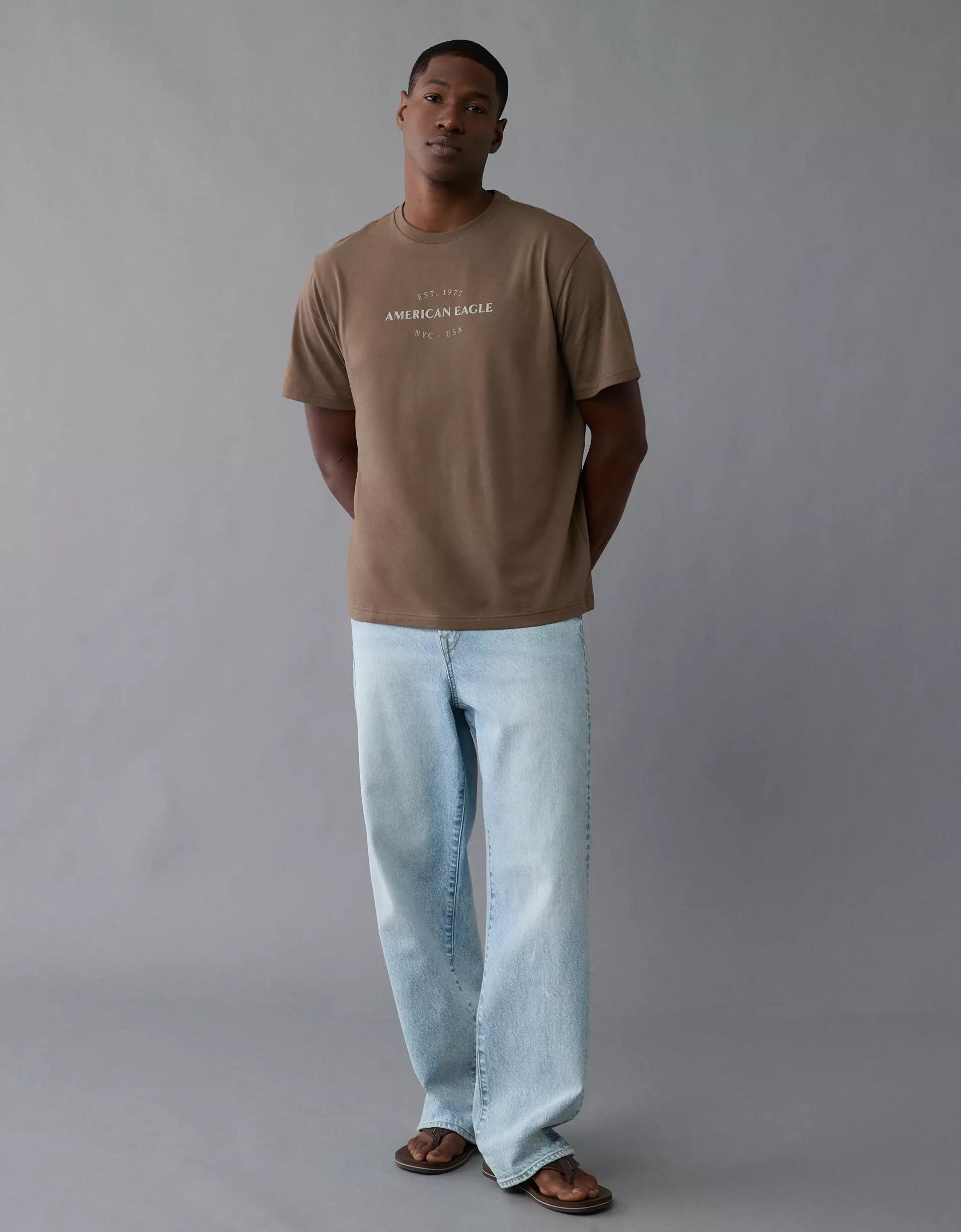 AE Icon Logo Graphic T-Shirt Product Image