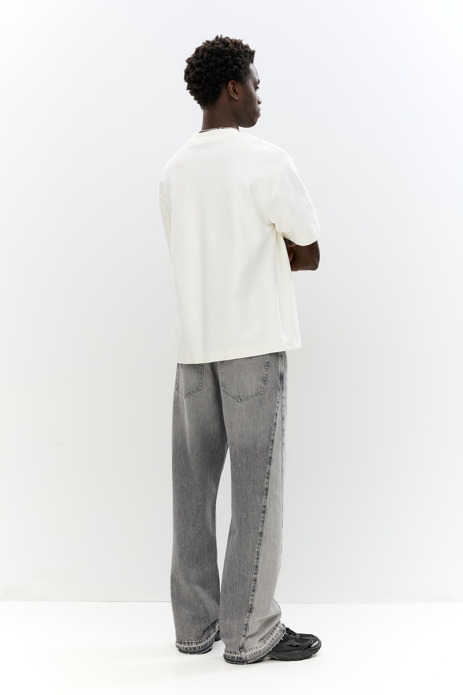 Loose flared jeans Product Image