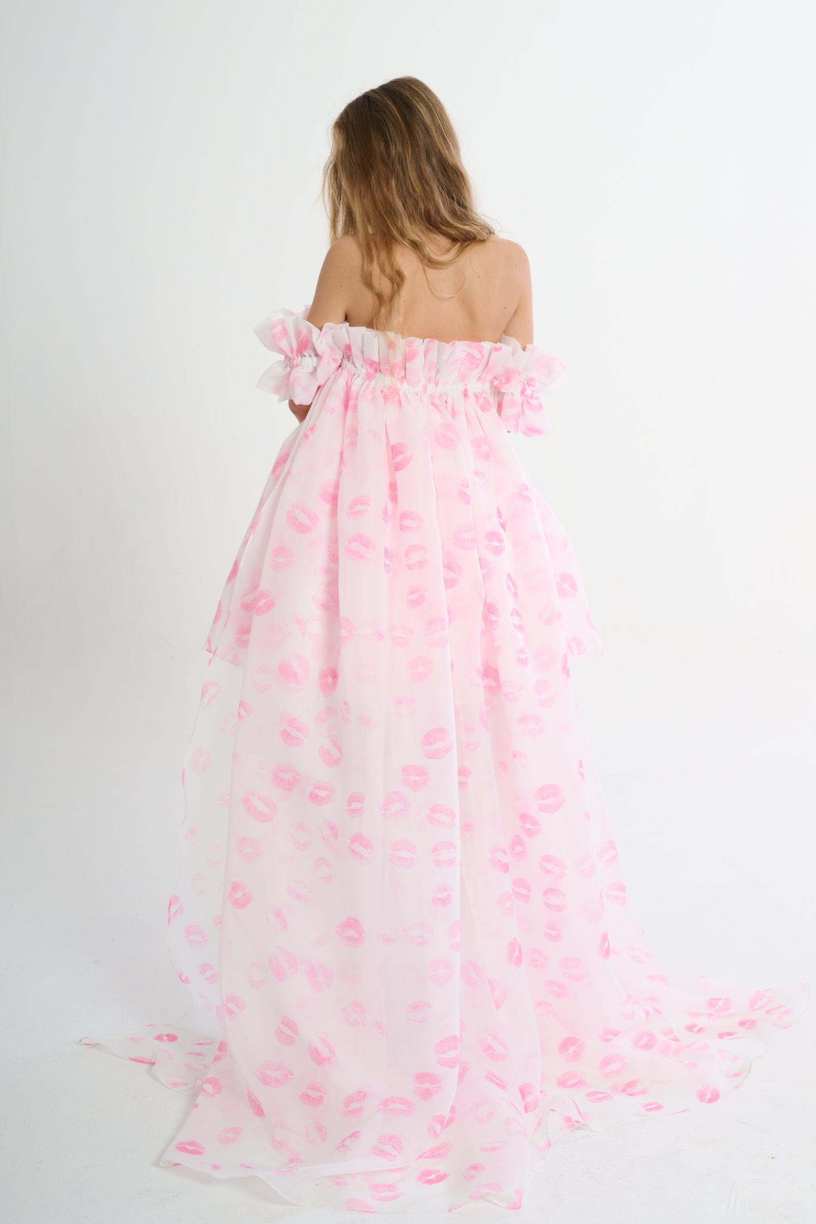 Kiss on the Lips Runway Puff Dress Product Image