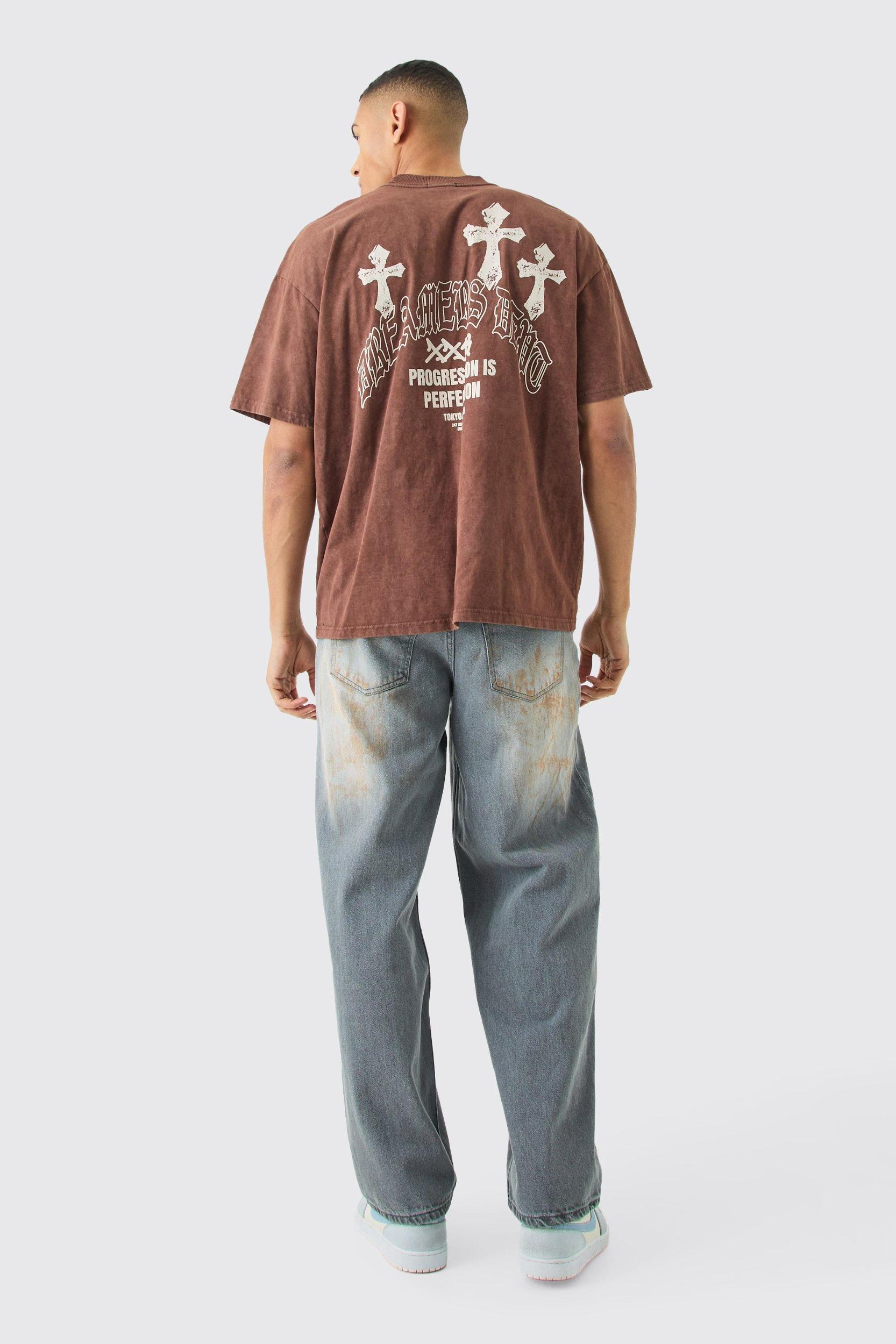 Oversized Acid Wash Cross Graphic T-shirt | boohooMAN USA Product Image