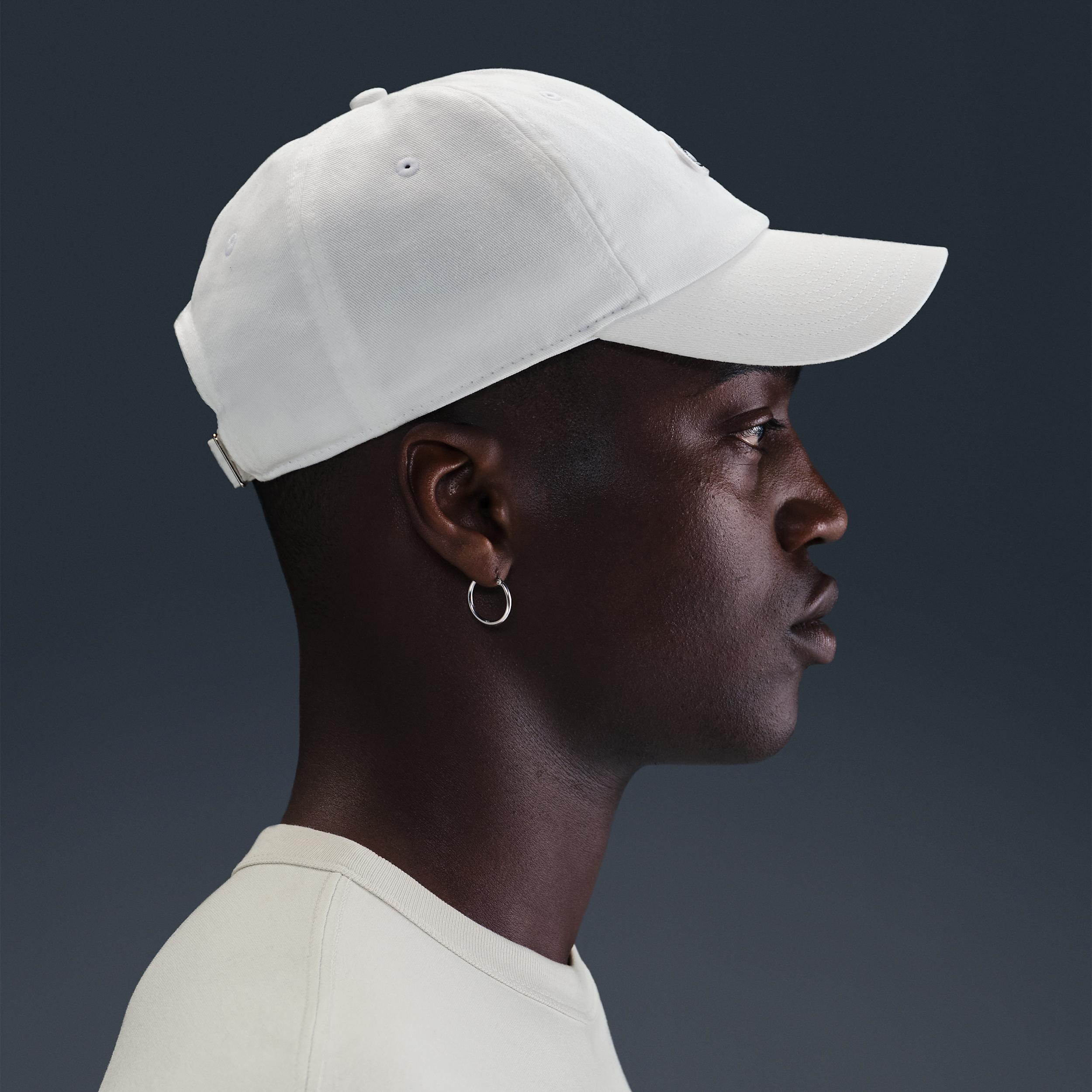 Nike Unisex Club Unstructured Cortez Patch Cap | HJ7124-100 Product Image