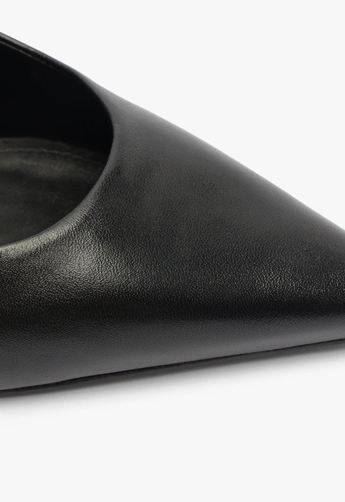 Lou Lo Curve Leather Pump Product Image