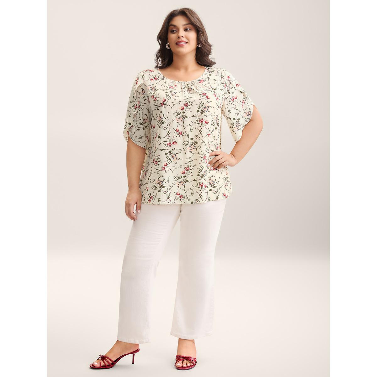 Plus Size Ivory Floral Print Petal Sleeve Pleated Blouse Women Timeless Elbow-length sleeve Round Neck Elegant Blouses BloomChic 18-20/2X Product Image