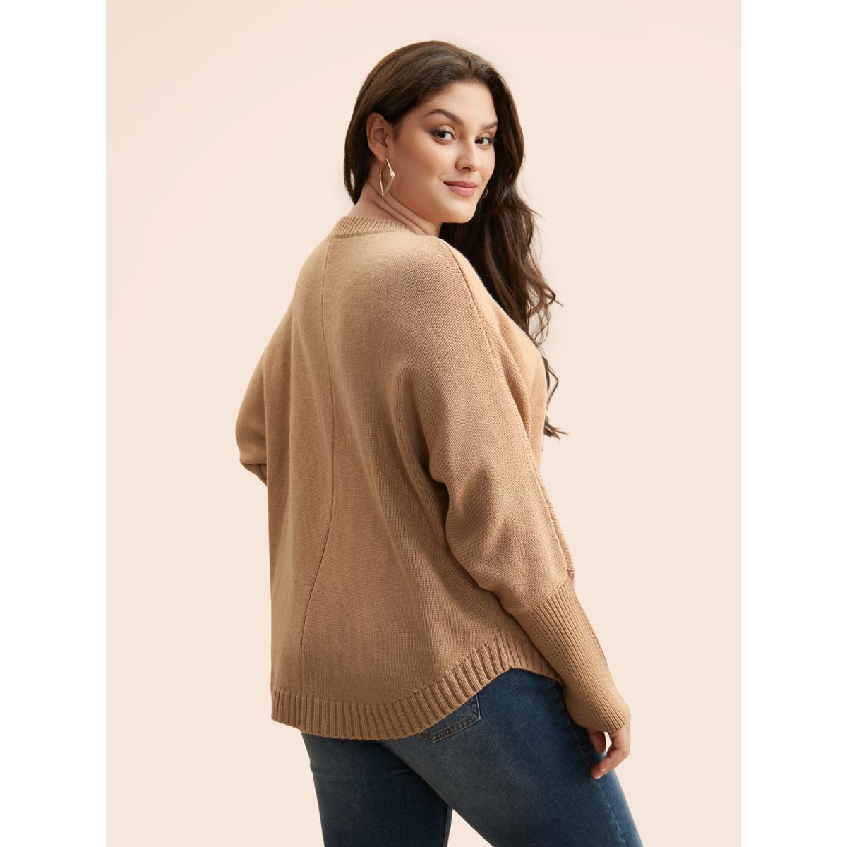 Plus Size Plain Dolman Sleeve Arc Hem Pullover Tan Women Casual Loose Long Sleeve Round Neck Everyday Pullovers BloomChic 14-16/1X Product Image