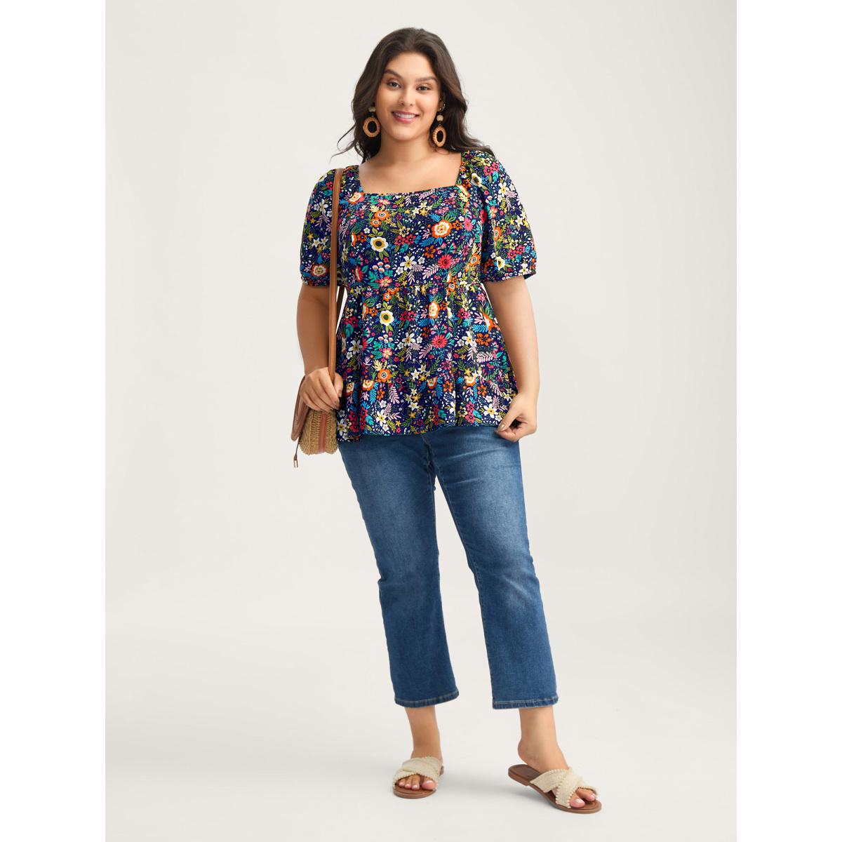 Plus Size DarkGreen Floral Square Neck Fit and Flare Blouse Women Playful Short sleeve Square Neck Vacation Blouses BloomChic 30/6X Product Image