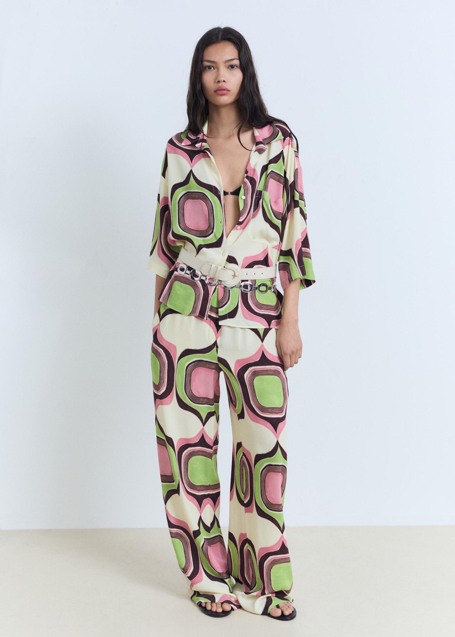 Geometric print pants - Women | MANGO USA Product Image