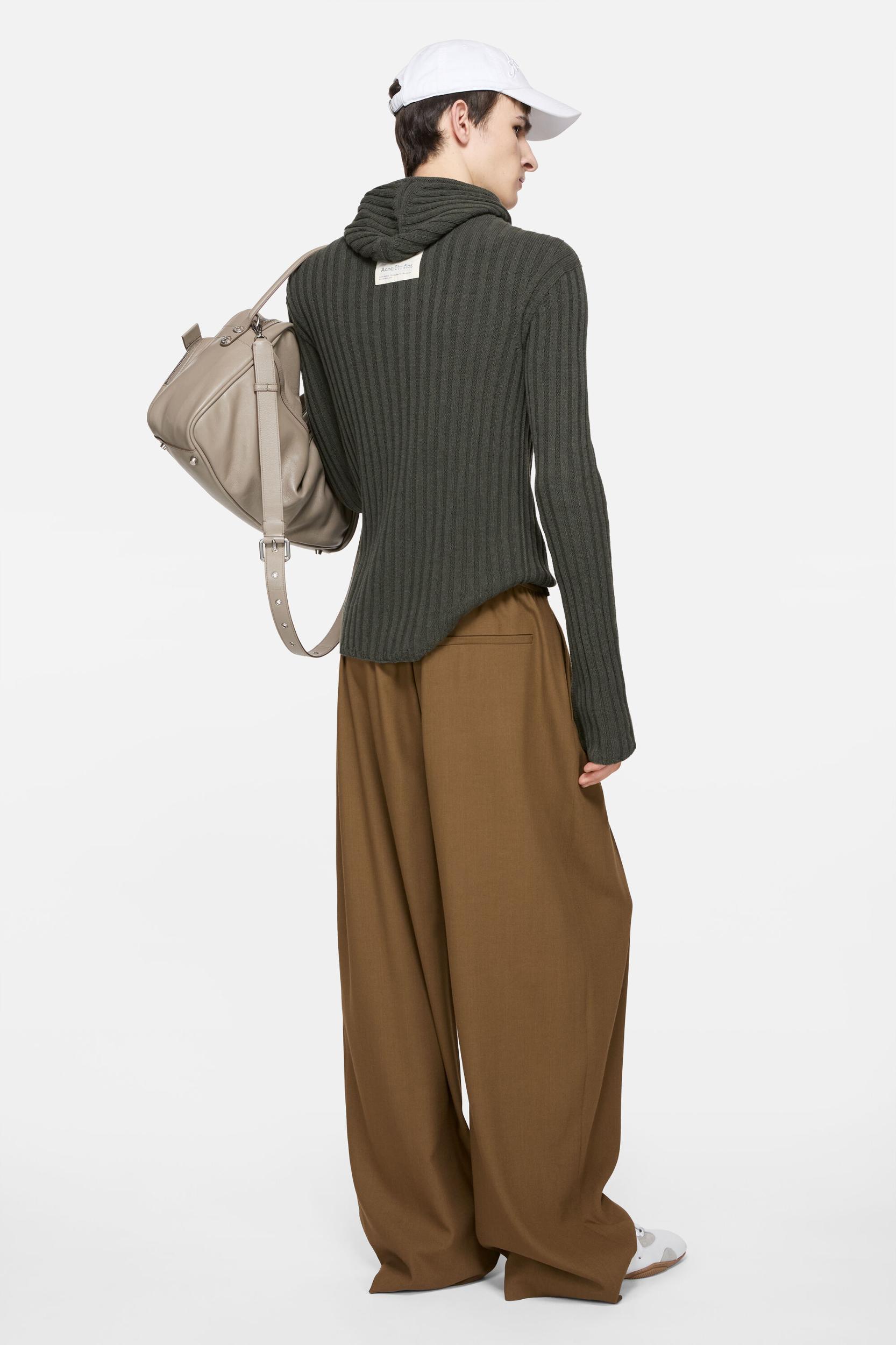 Wool trousers Product Image