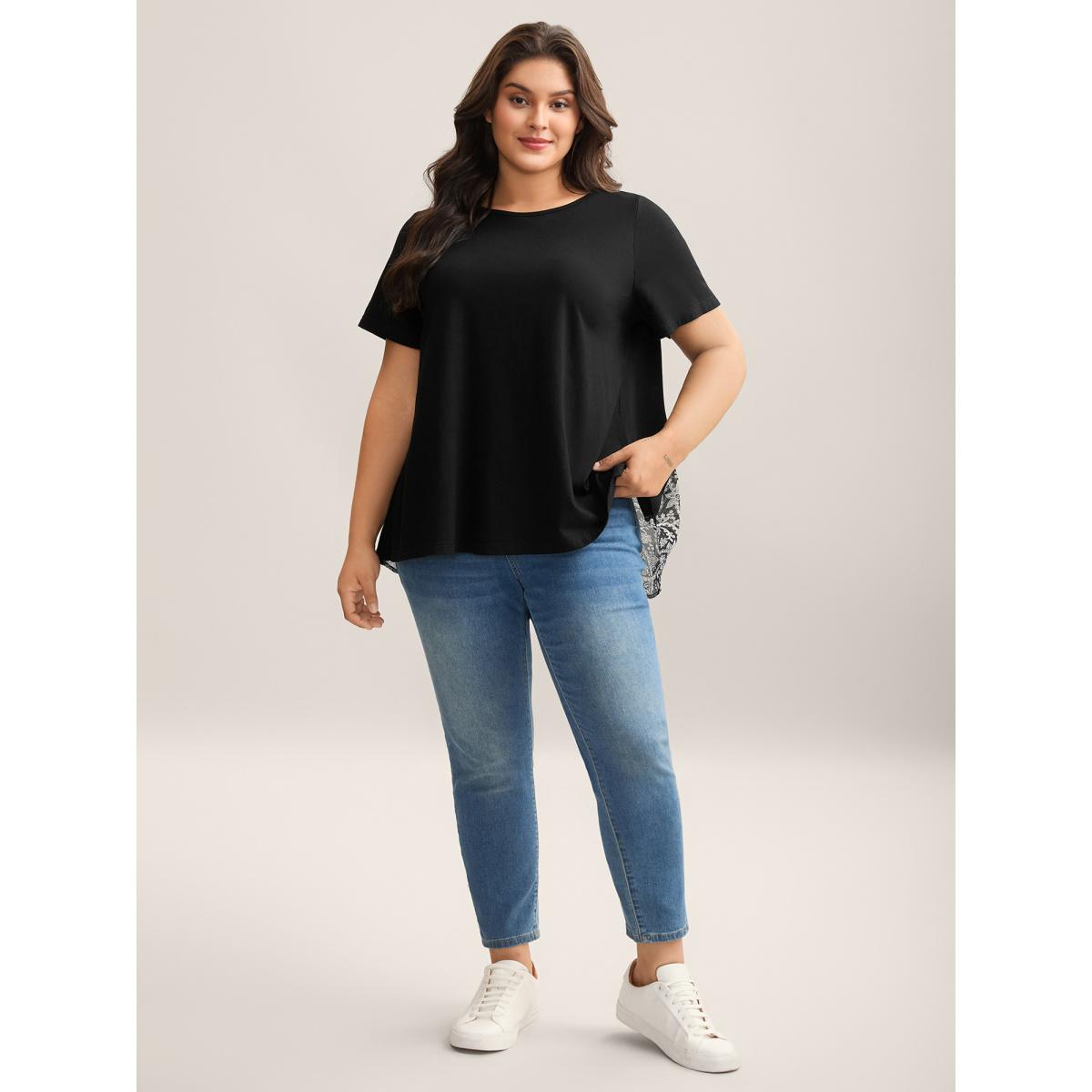 Plus Size Paisley Print Crew Neck Spliced T-Shirt Black Women Leisure Contrast Round Neck Casual T-shirts BloomChic 14-16/1X Product Image