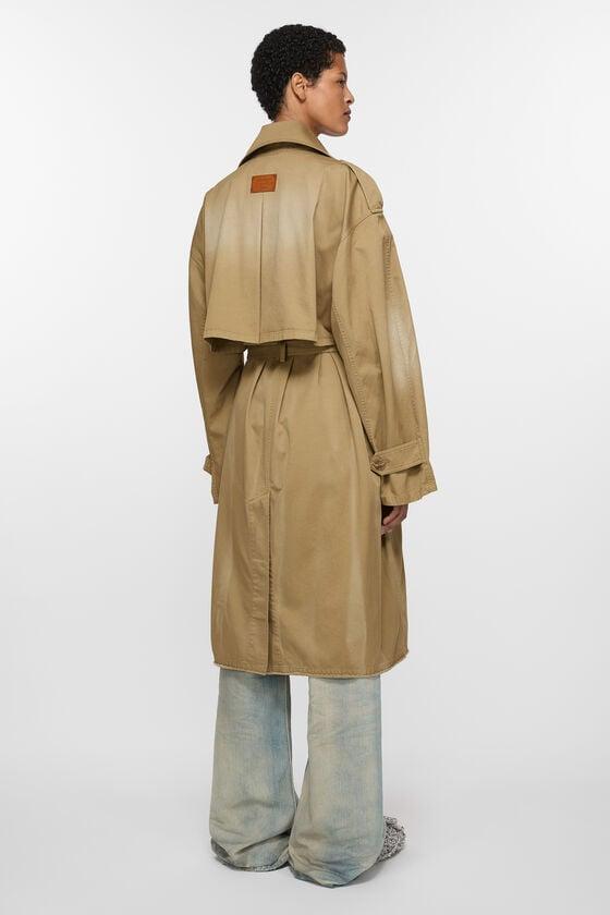 Belted coat Product Image