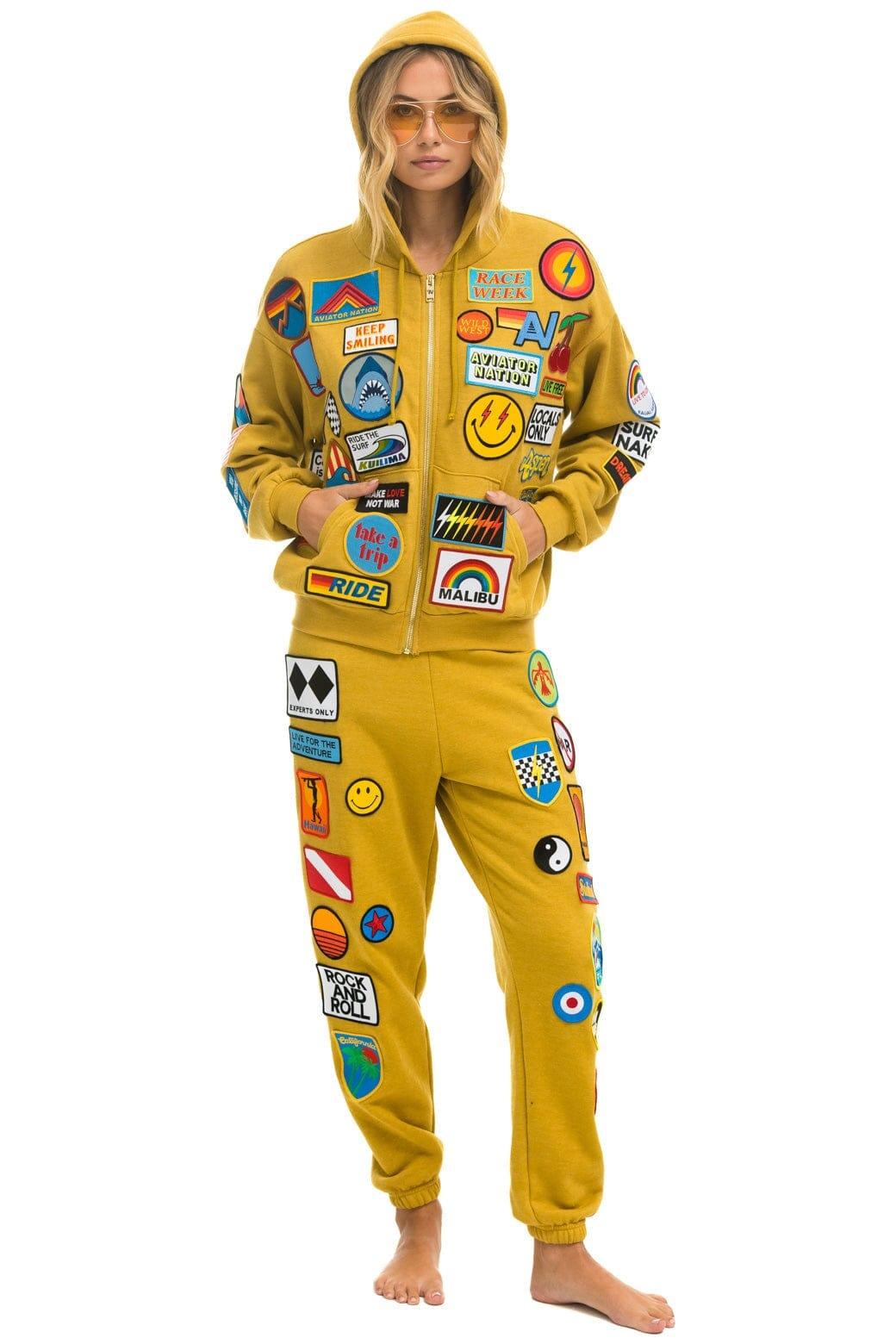 VINTAGE PATCH SWEATPANTS - KHAKI Female Product Image