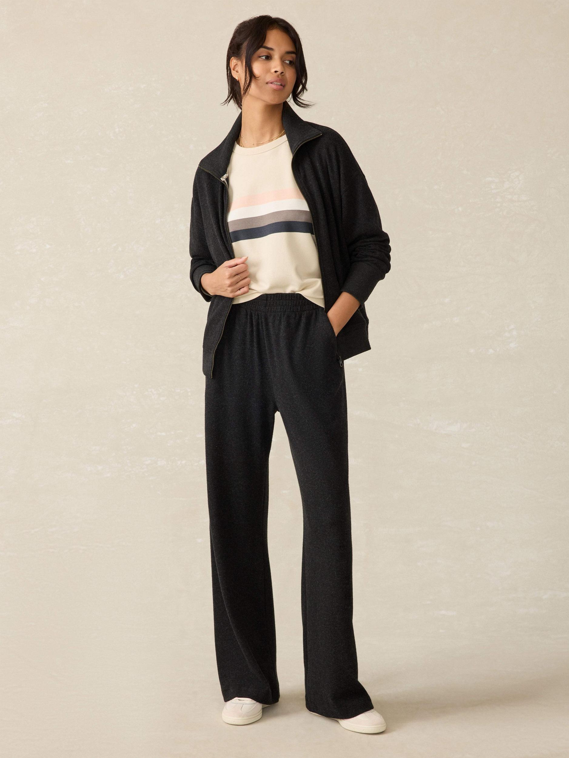 Legend™ Lounge Full Zip - Heathered Black Twill Female Product Image