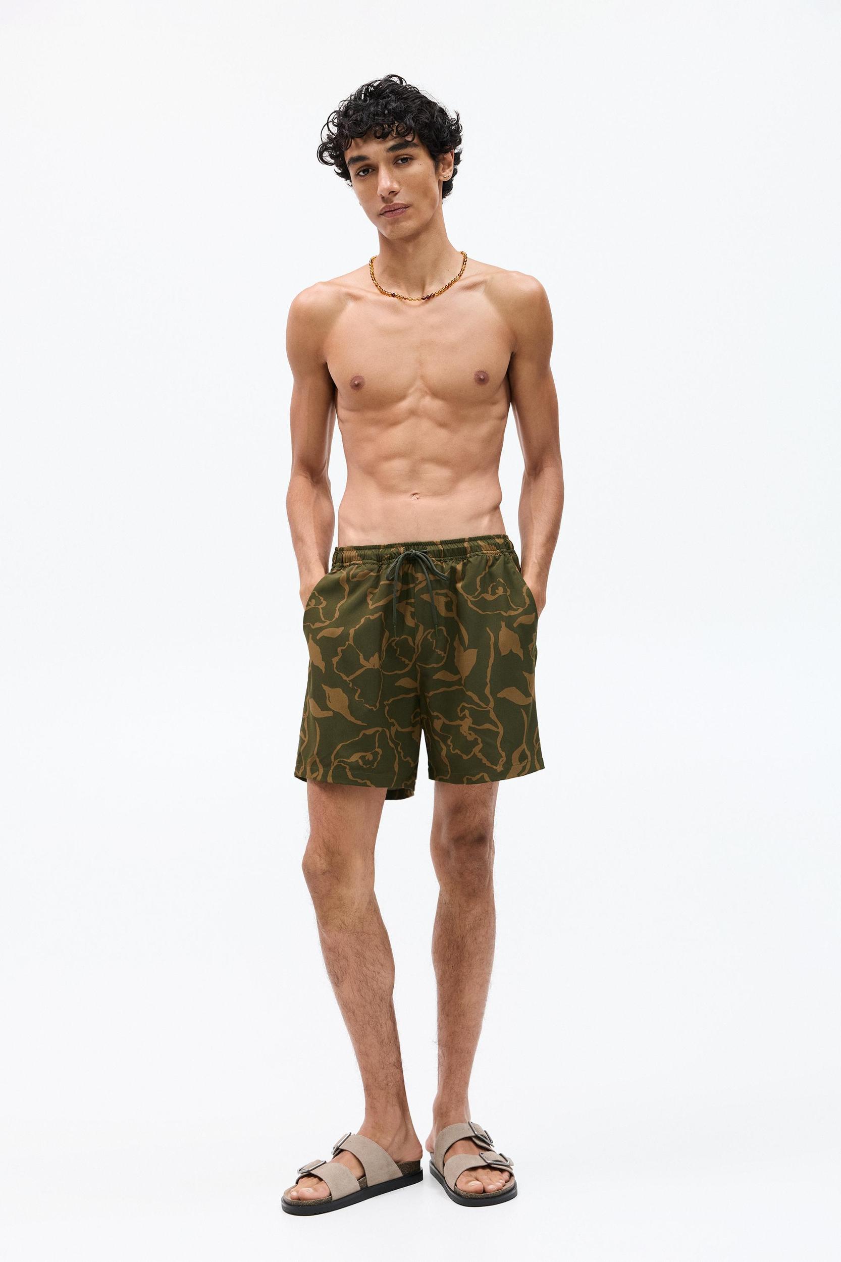 Printed board shorts Product Image