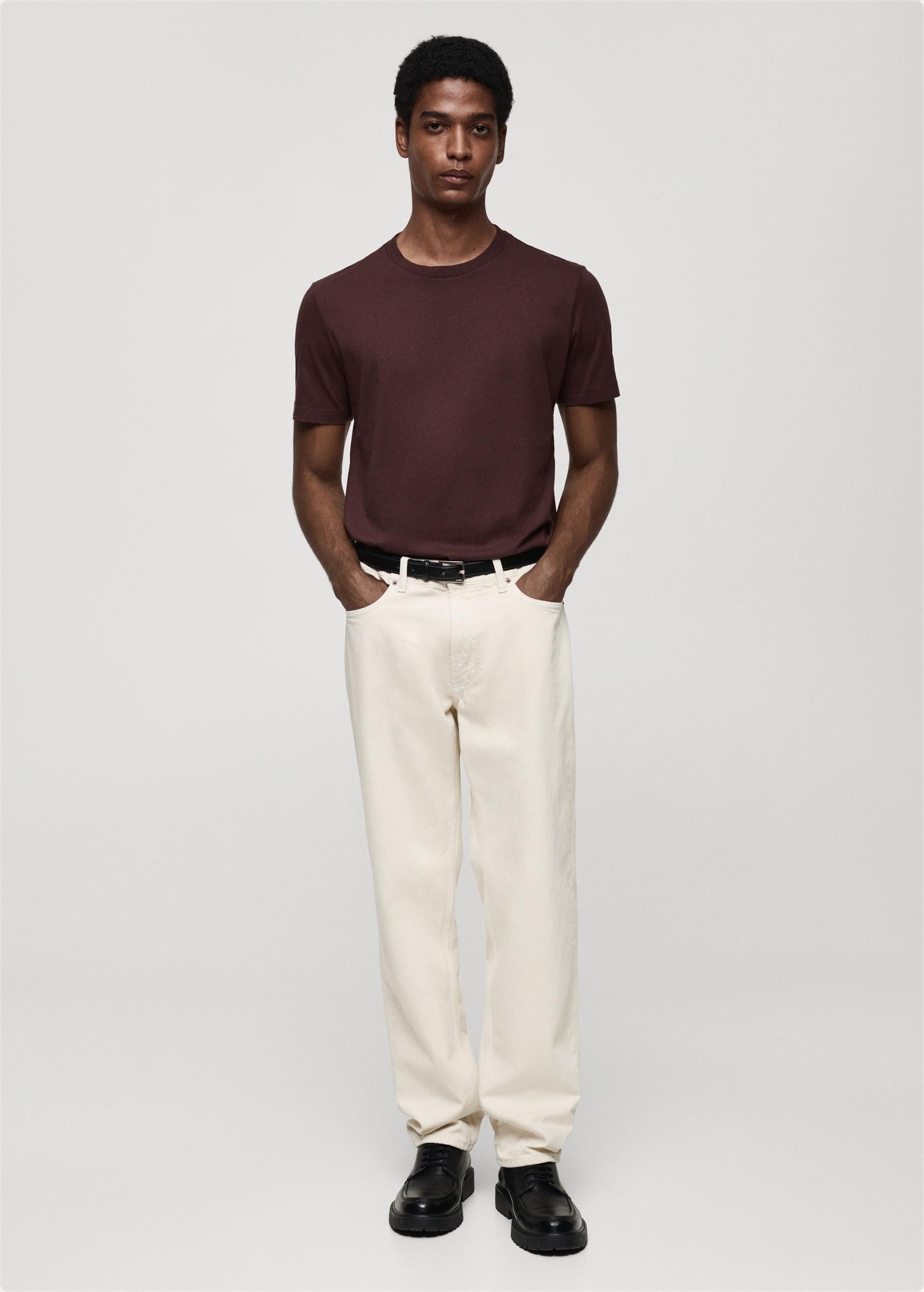 100% cotton slim-fit t-shirt - Men | MANGO USA Product Image