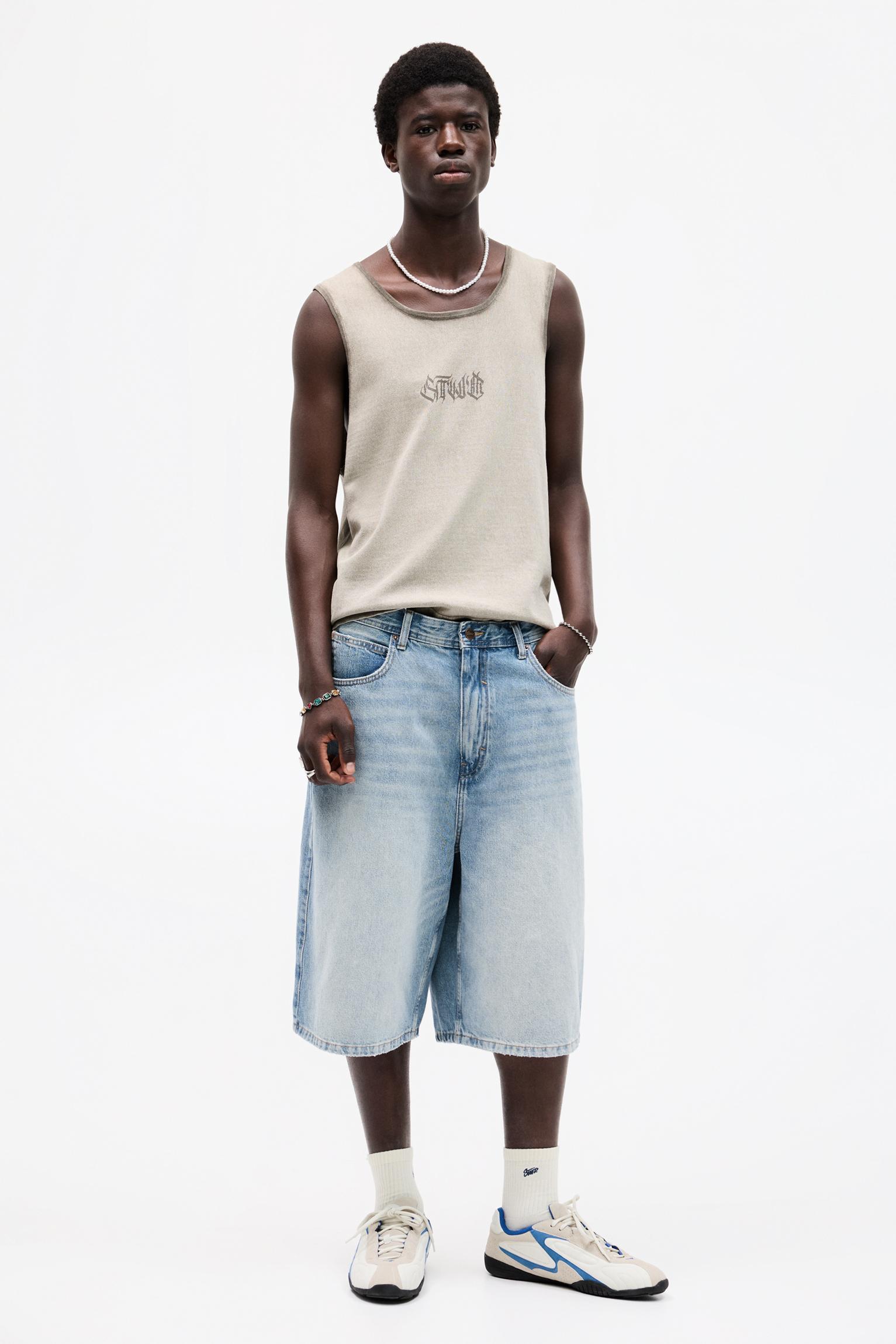 Skater jorts Product Image
