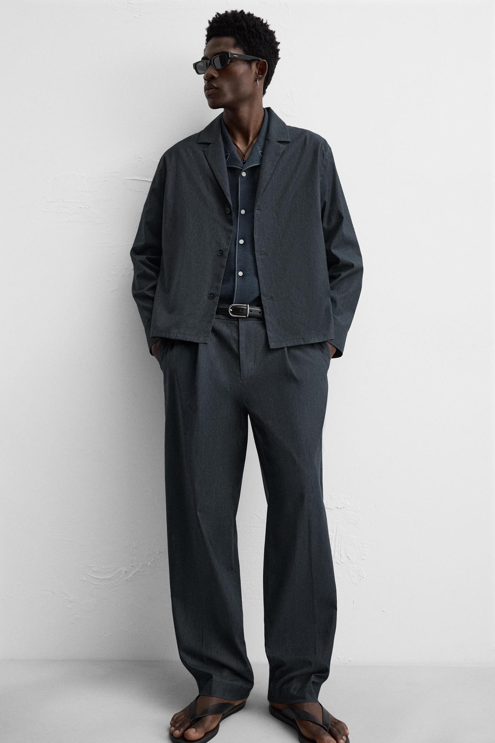 PLEATED REGULAR FIT PANTS Product Image