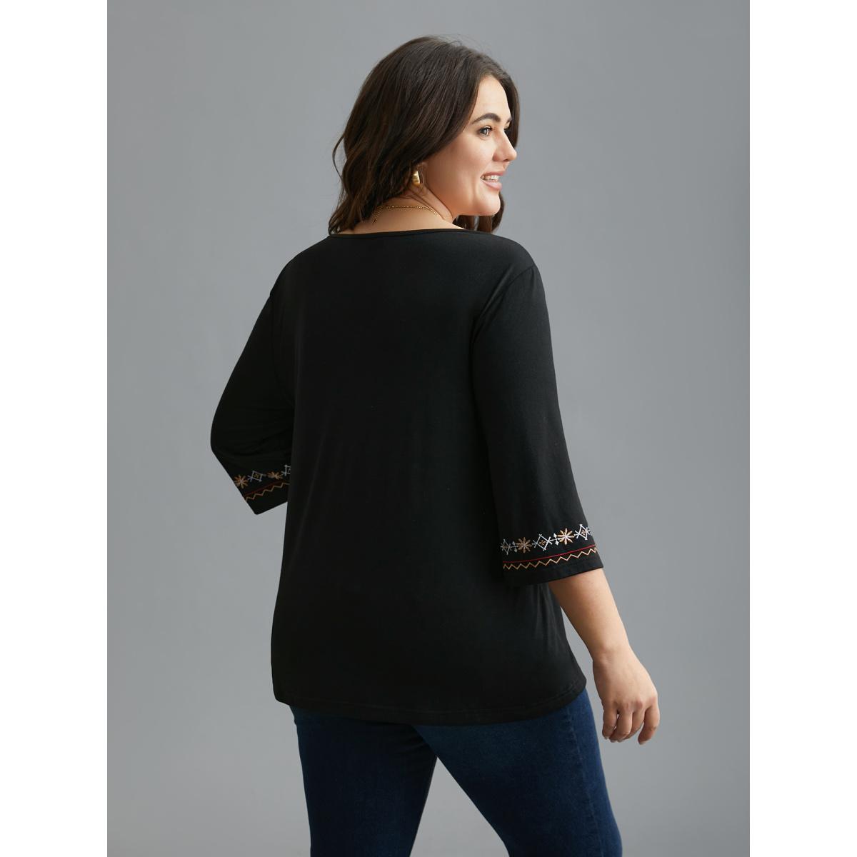 Plus Size Floral Embroidered V-Neck T-shirt Black Women Elegant Embroidered Natural Flowers V-neck Everyday T-shirts BloomChic 12/L Product Image