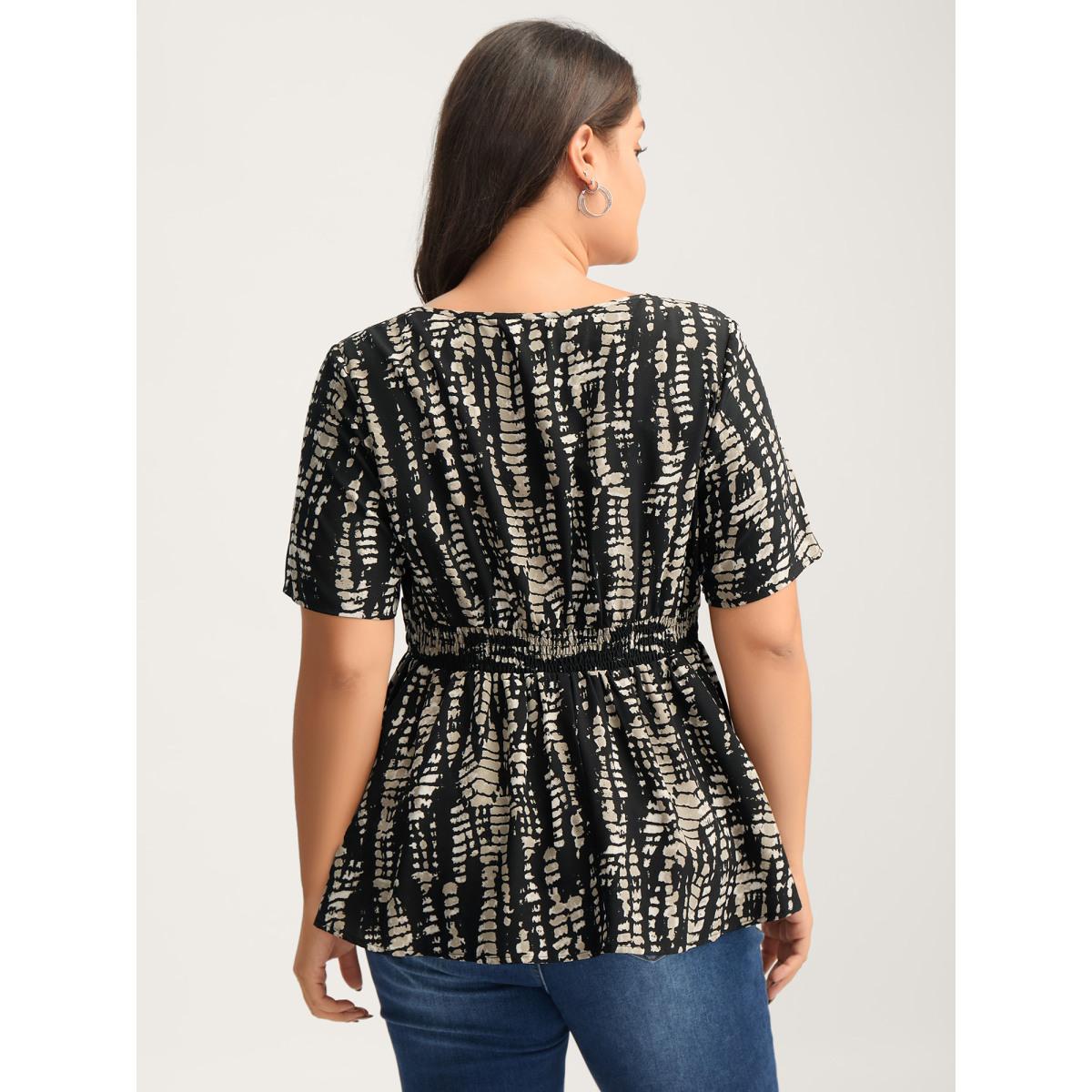Plus Size Black Abstract Print Cinched Waist Blouse Women Short sleeve V-neck Everyday-Elegant Blouses BloomChic 10/M Product Image