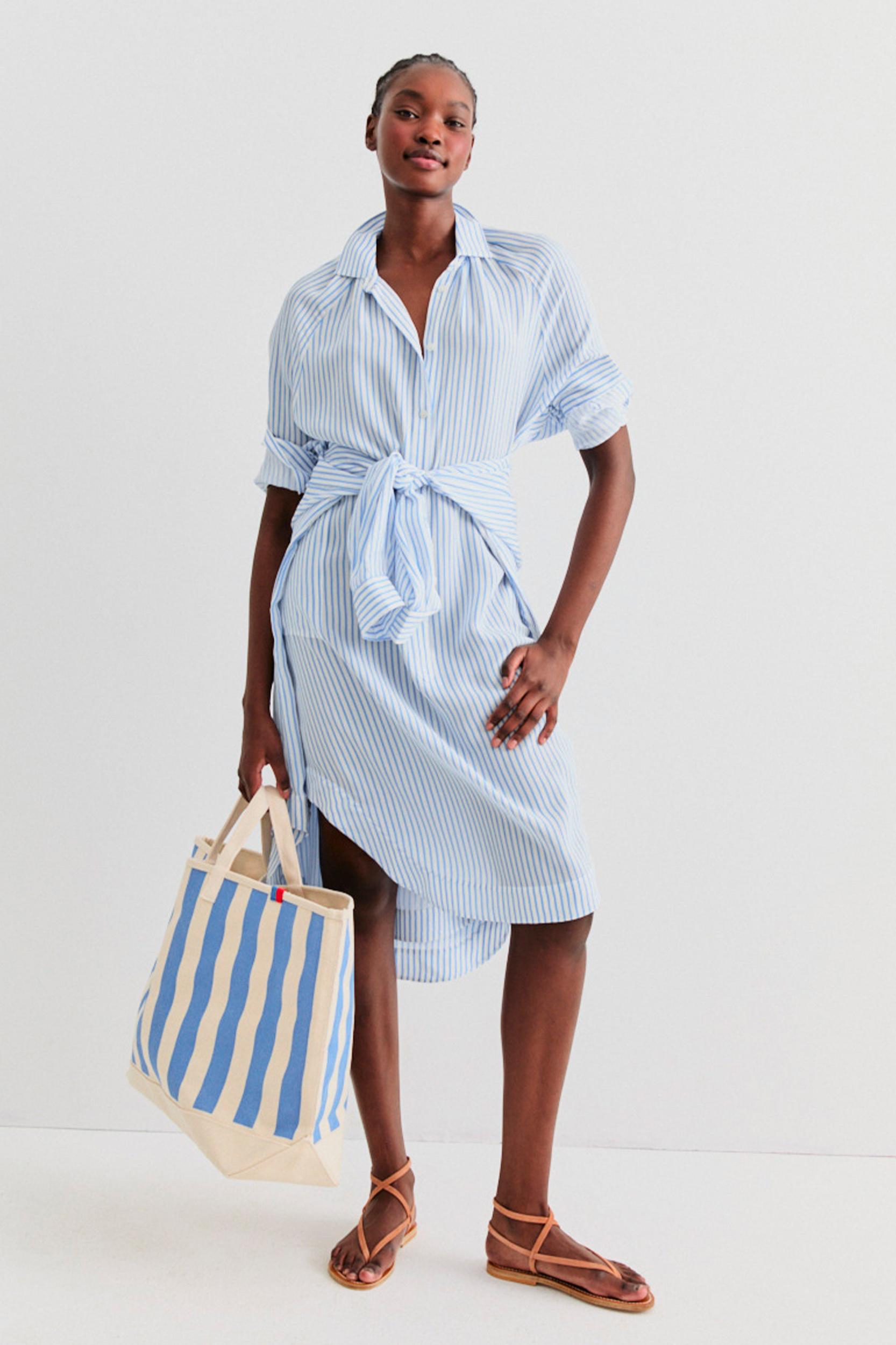 The Silk Madrid - White/Blue Product Image