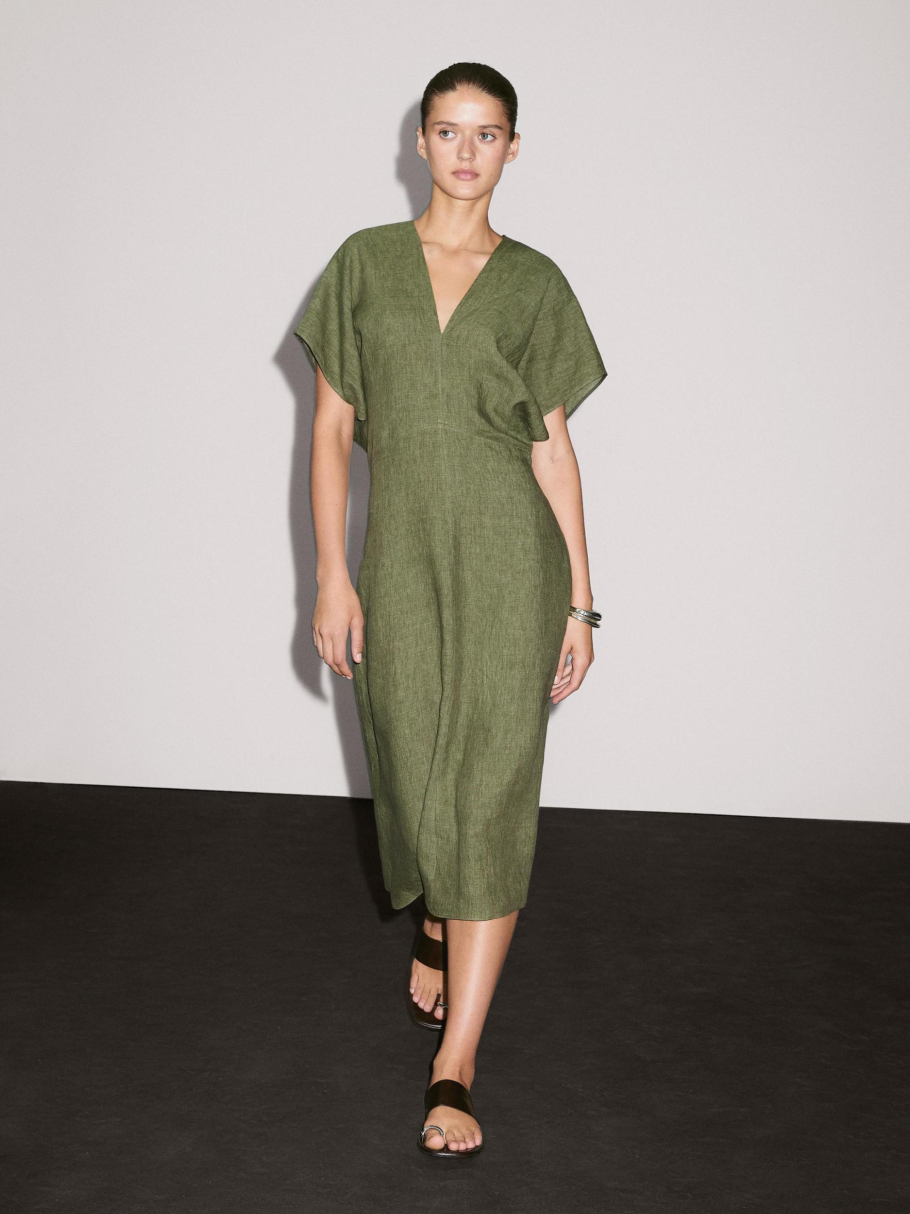 Short sleeve linen midi dress Product Image