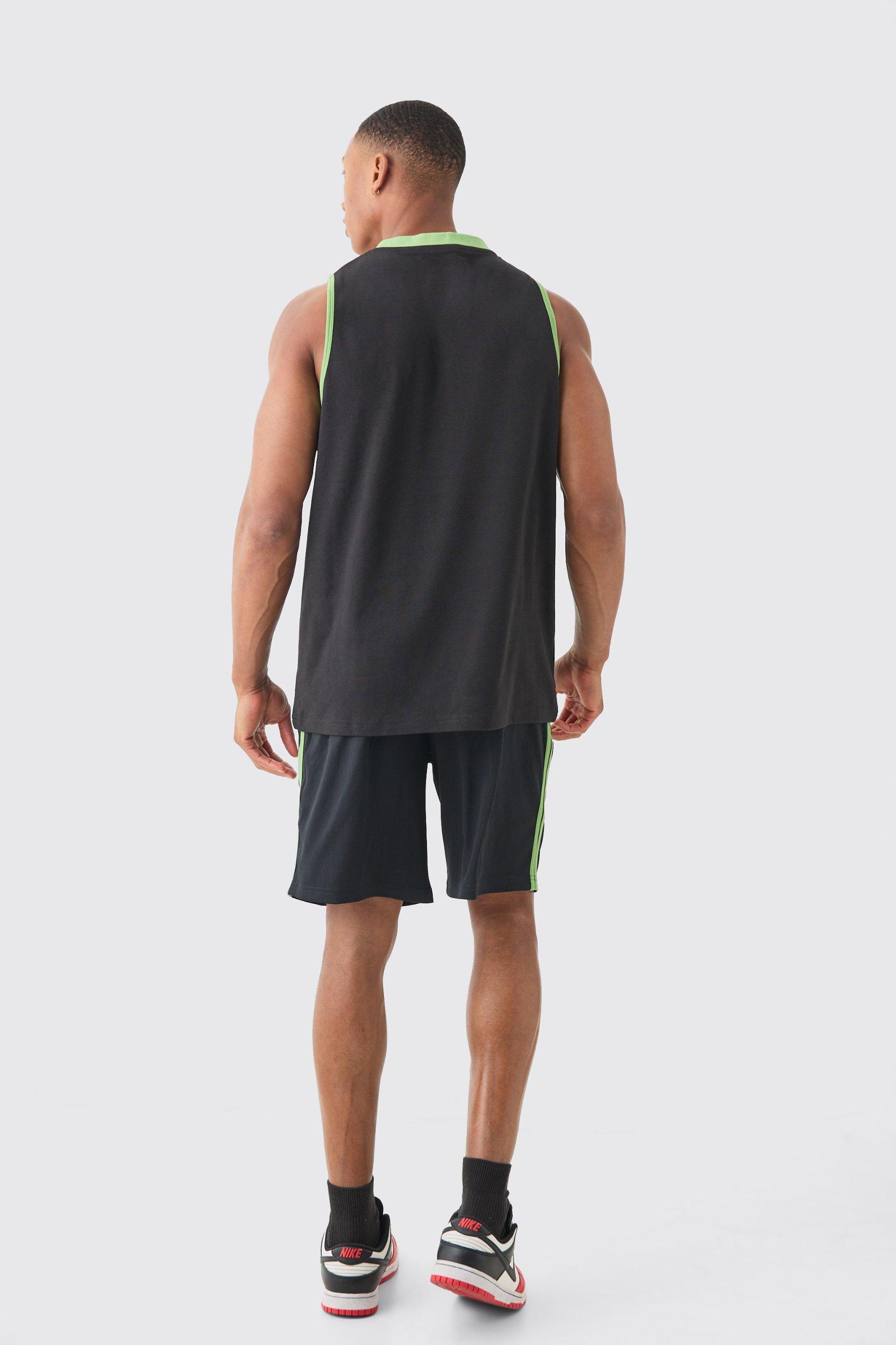 Oversized Ninja Turtles License Undershirt And Mesh Short Set | boohooMAN USA Product Image