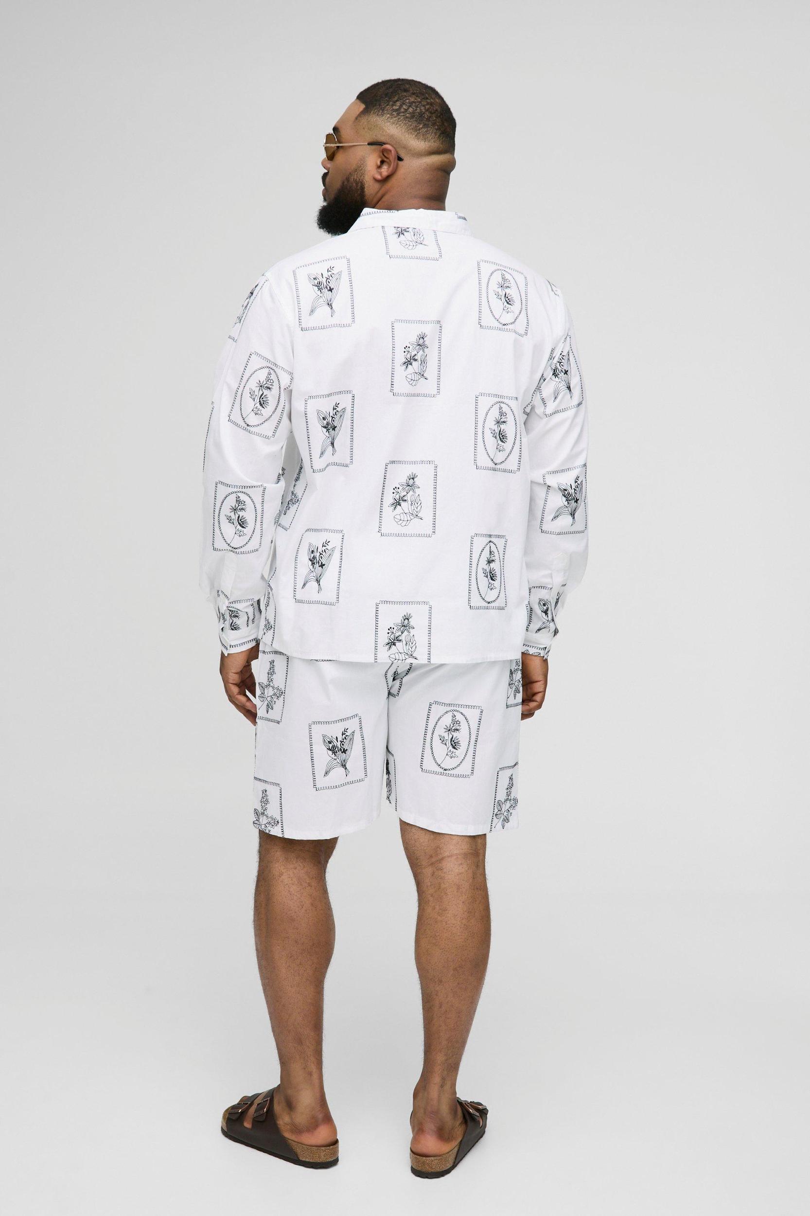 Plus Regular Fit Embroidered Poplin Revere Shirt & Relaxed Short Set | boohooMAN USA Product Image