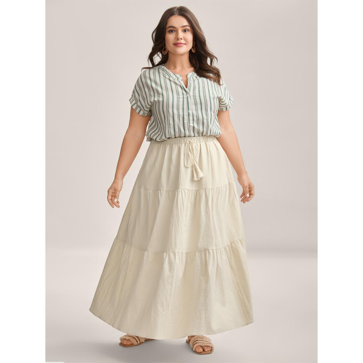 Plus Size Stretchy Waist Drawstring Tiered Maxi Skirt Women Originalwhite Resort Loose No stretch Side seam pocket Vacation Skirts BloomChic 12/L Product Image