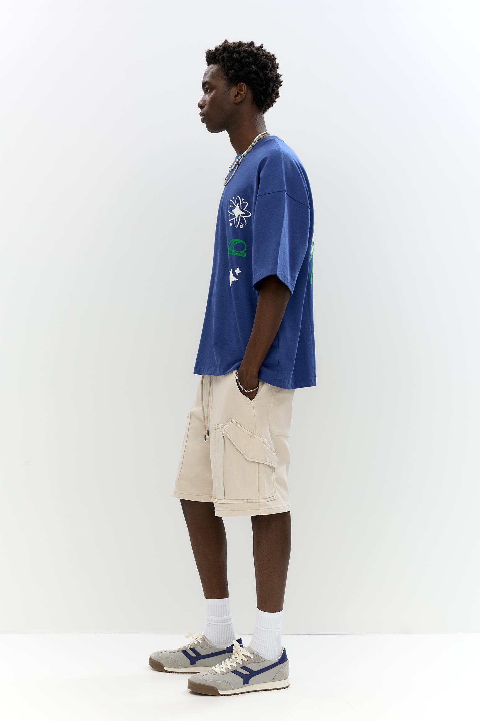 Comfort cargo Bermuda shorts Product Image