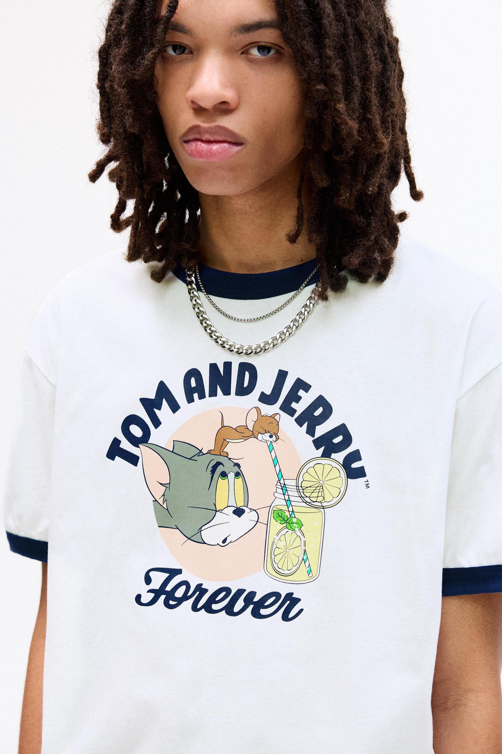Tom & Jerry T-shirt Product Image