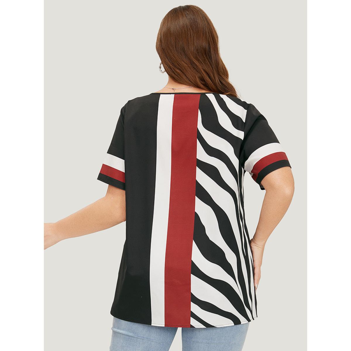 Plus Size Multicolor Striped & Geometric Print Crew Neck Blouse Women Elegant Short sleeve Round Neck Dailywear Blouses BloomChic 22-24/3X Product Image