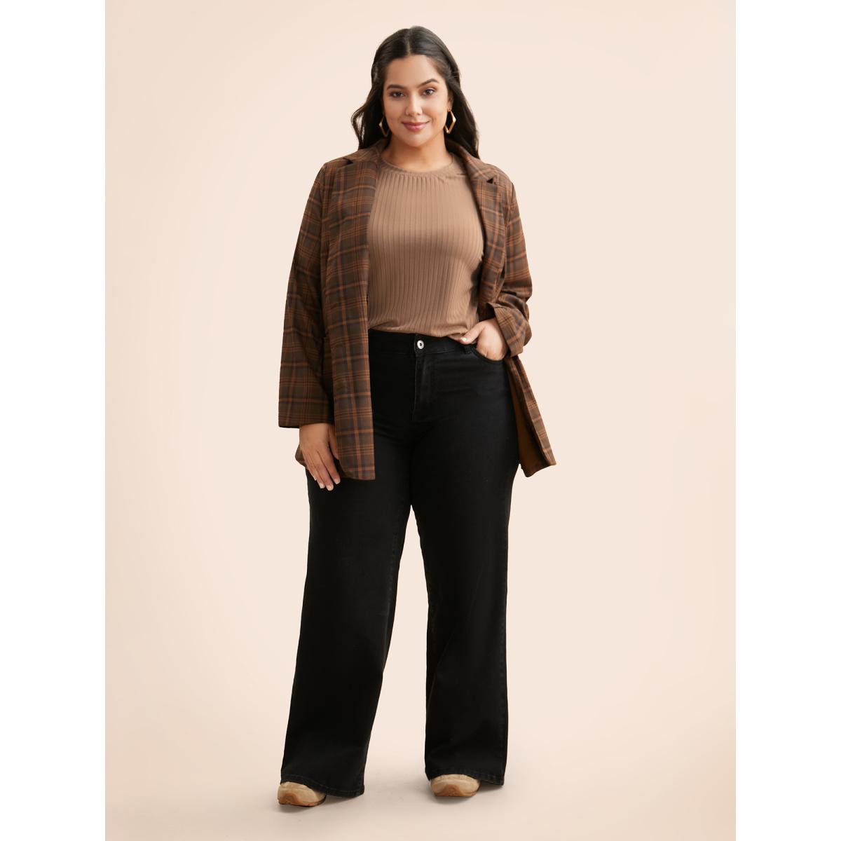 Plus Size Crew Neck Pit Strip Contrast Trim T-shirt LightBrown Women Casual Texture Round Neck Everyday T-shirts BloomChic 10/M Product Image