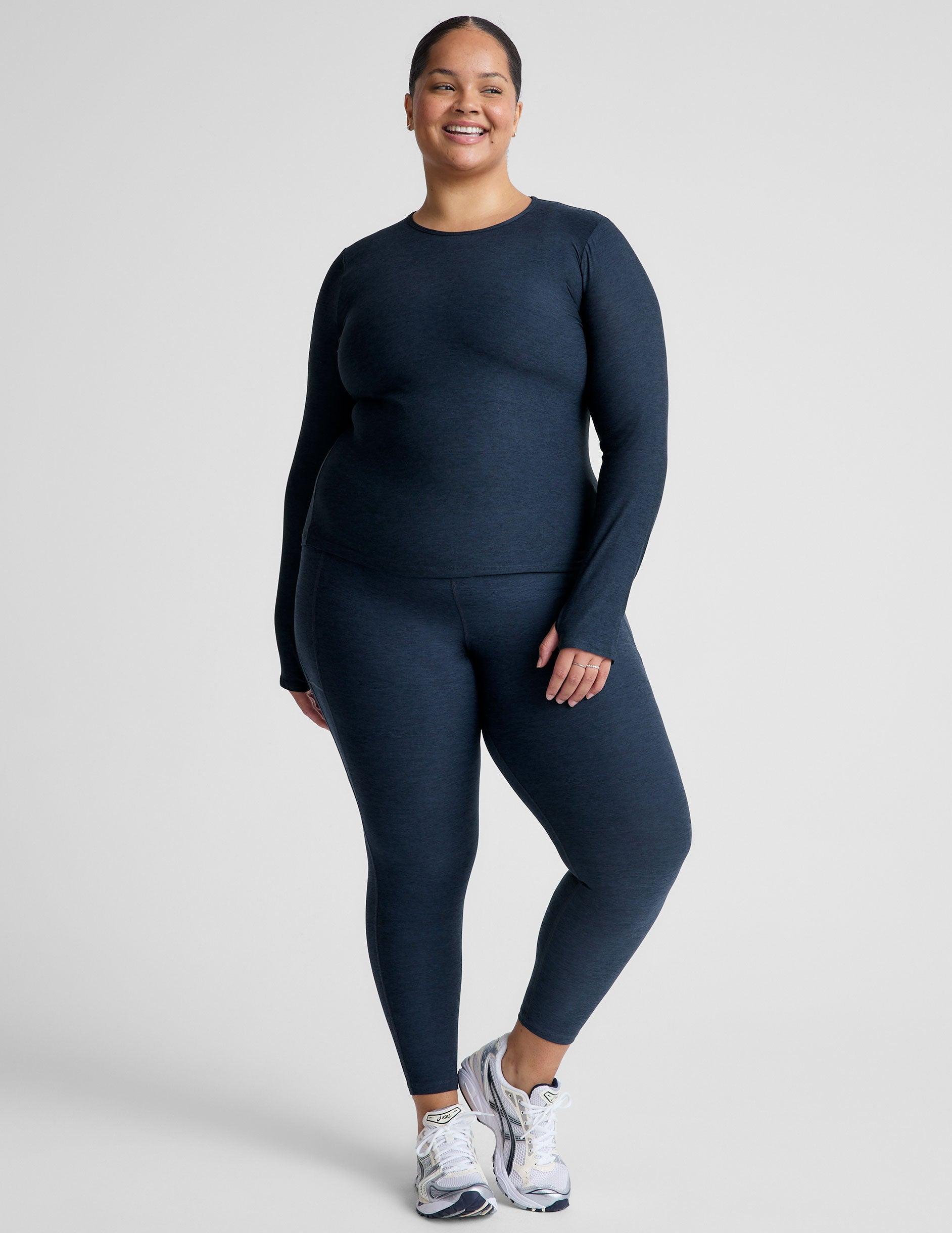 Featherweight Classic Crew Pullover Product Image