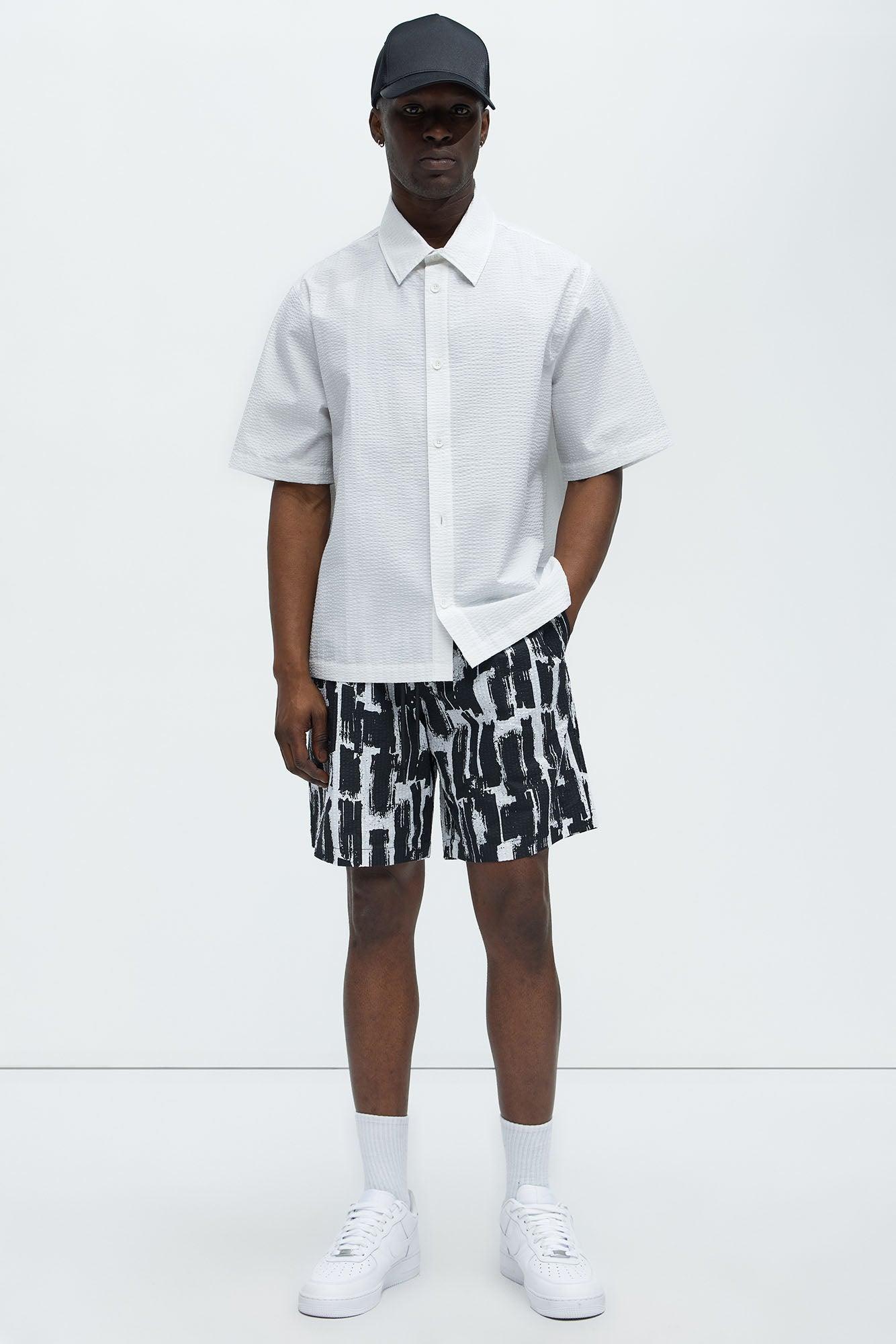 Seersucker Short Sleeve Button Up Shirt - White Product Image